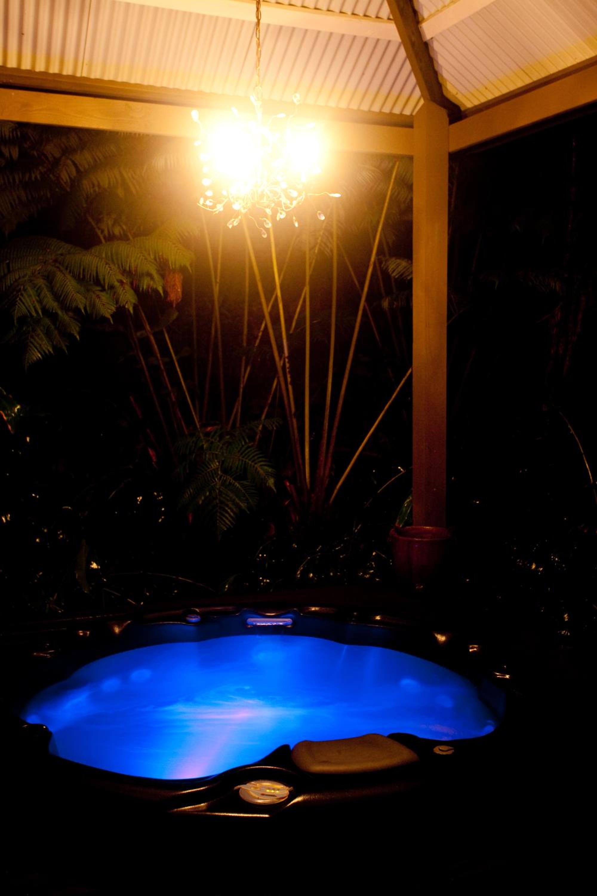 Volcano Mist Cottage view 5