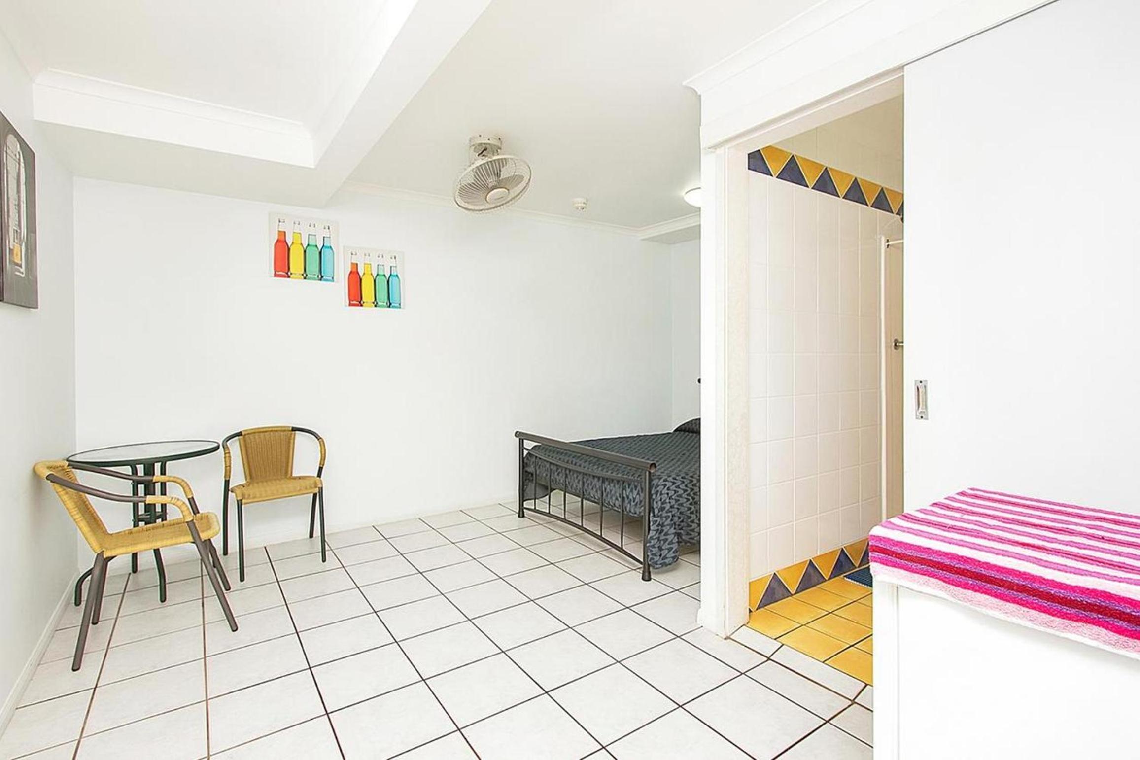 Caravella Backpackers