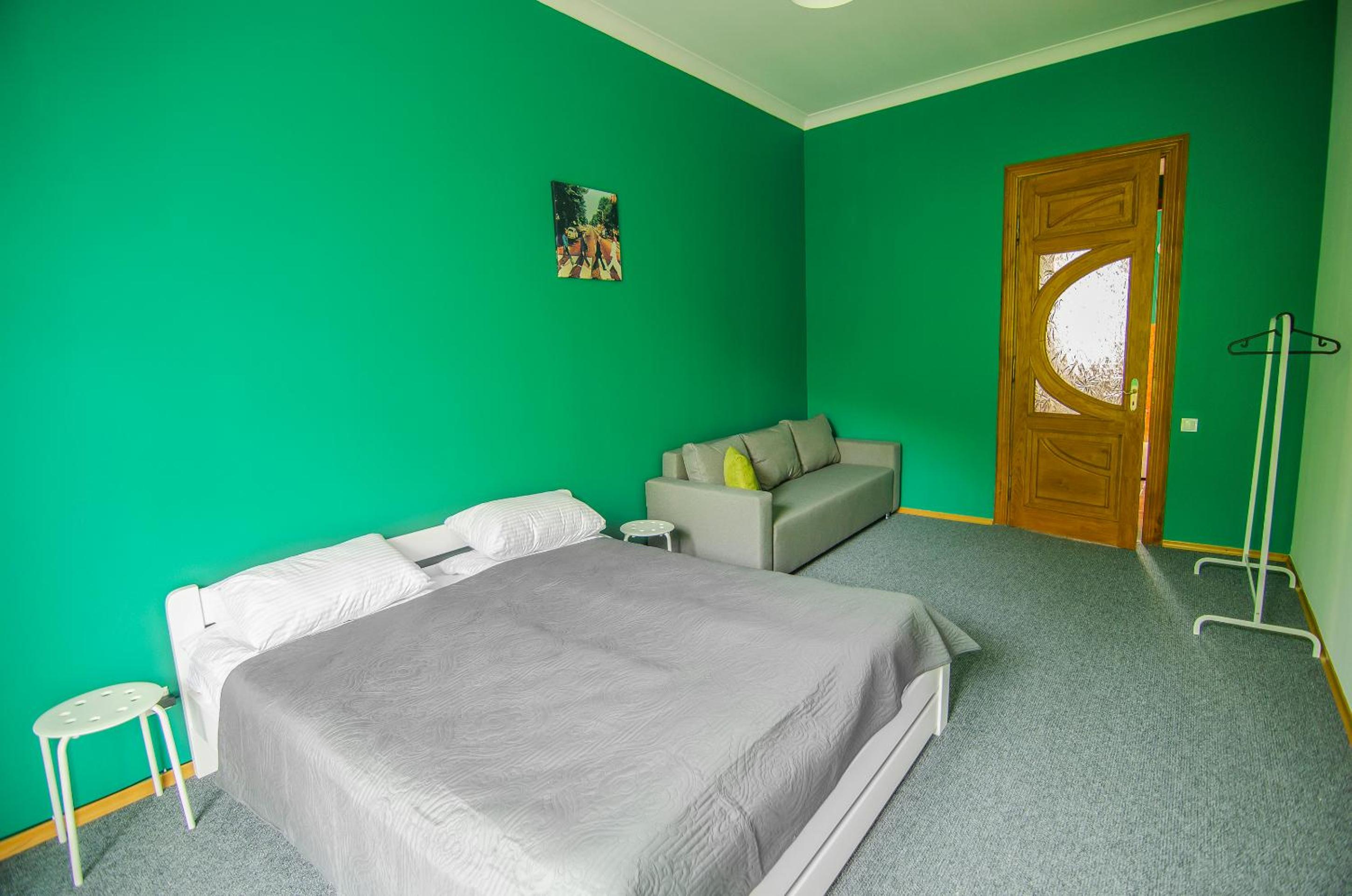 Friends Hostel Lviv Rustaveli str view 3