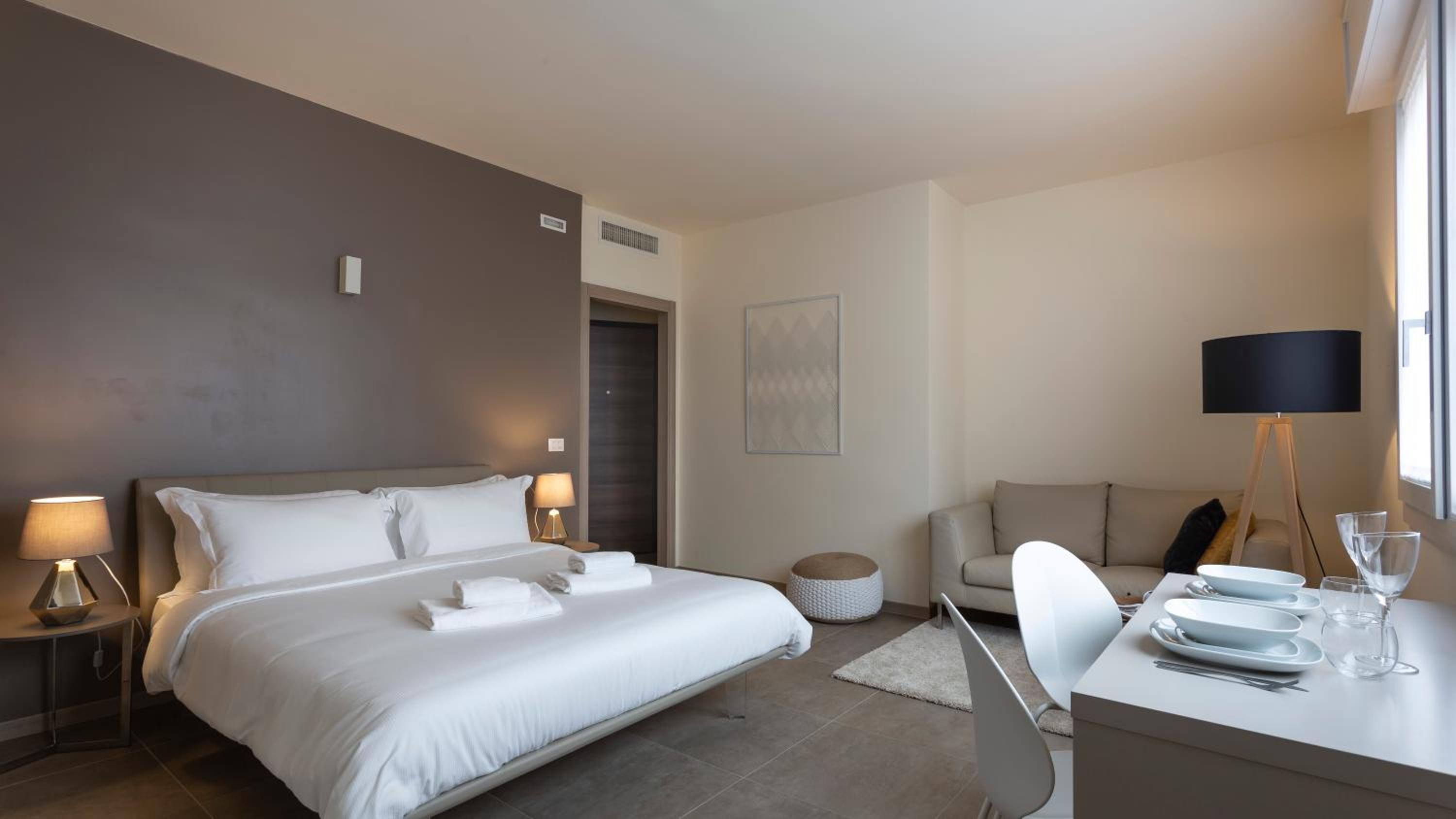 Erïk Langer Pedrocchi Suites