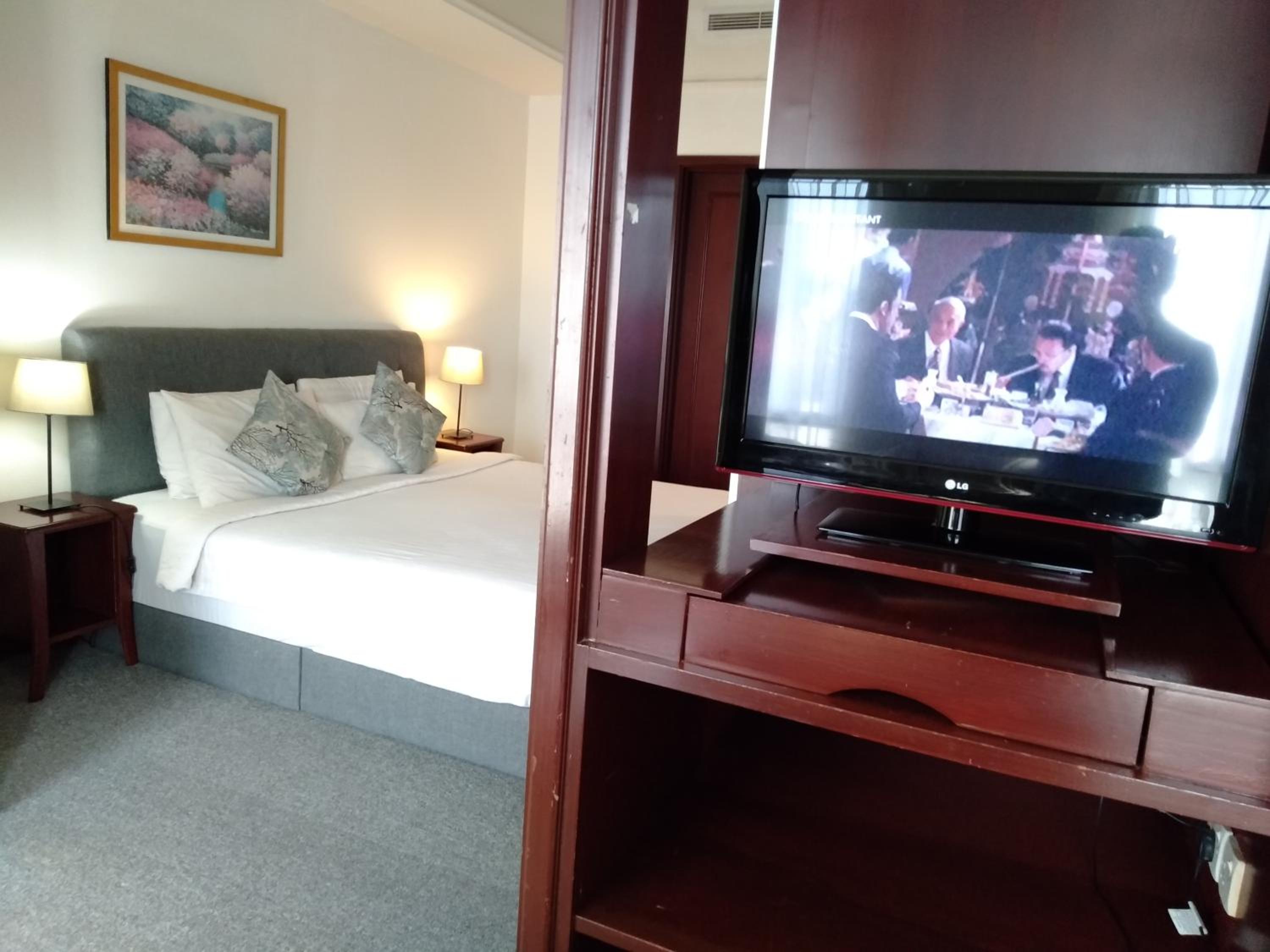 Grand Service Apartment @ Times Square
