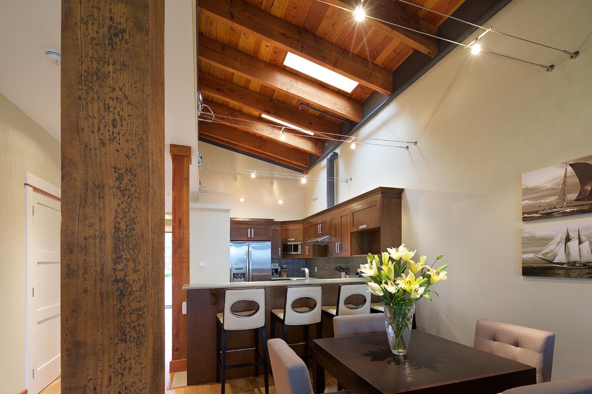 Mariner's Loft - Salt Spring Island