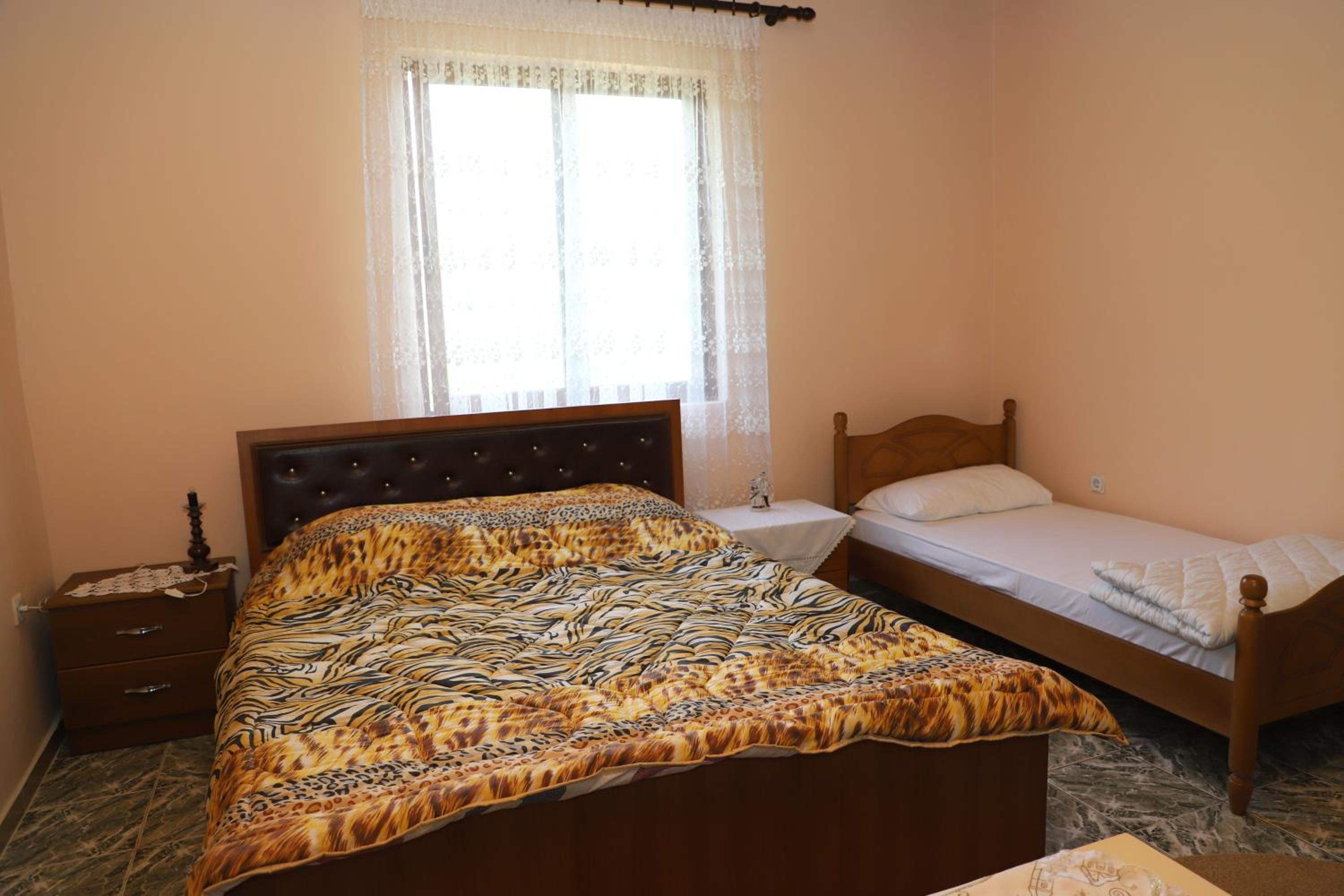 Guest House Pashollari