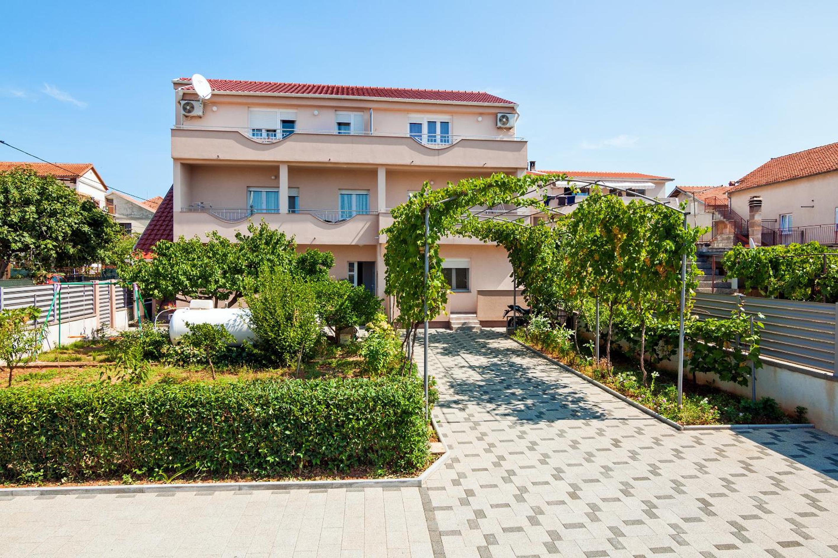 Hotel Apartmani Stadion - Image 1