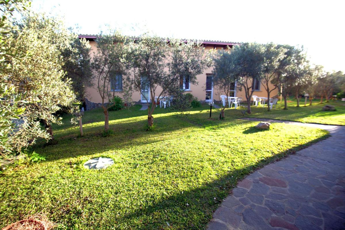 Casa vacanze "Gli Ulivi" Apt 1 view 3