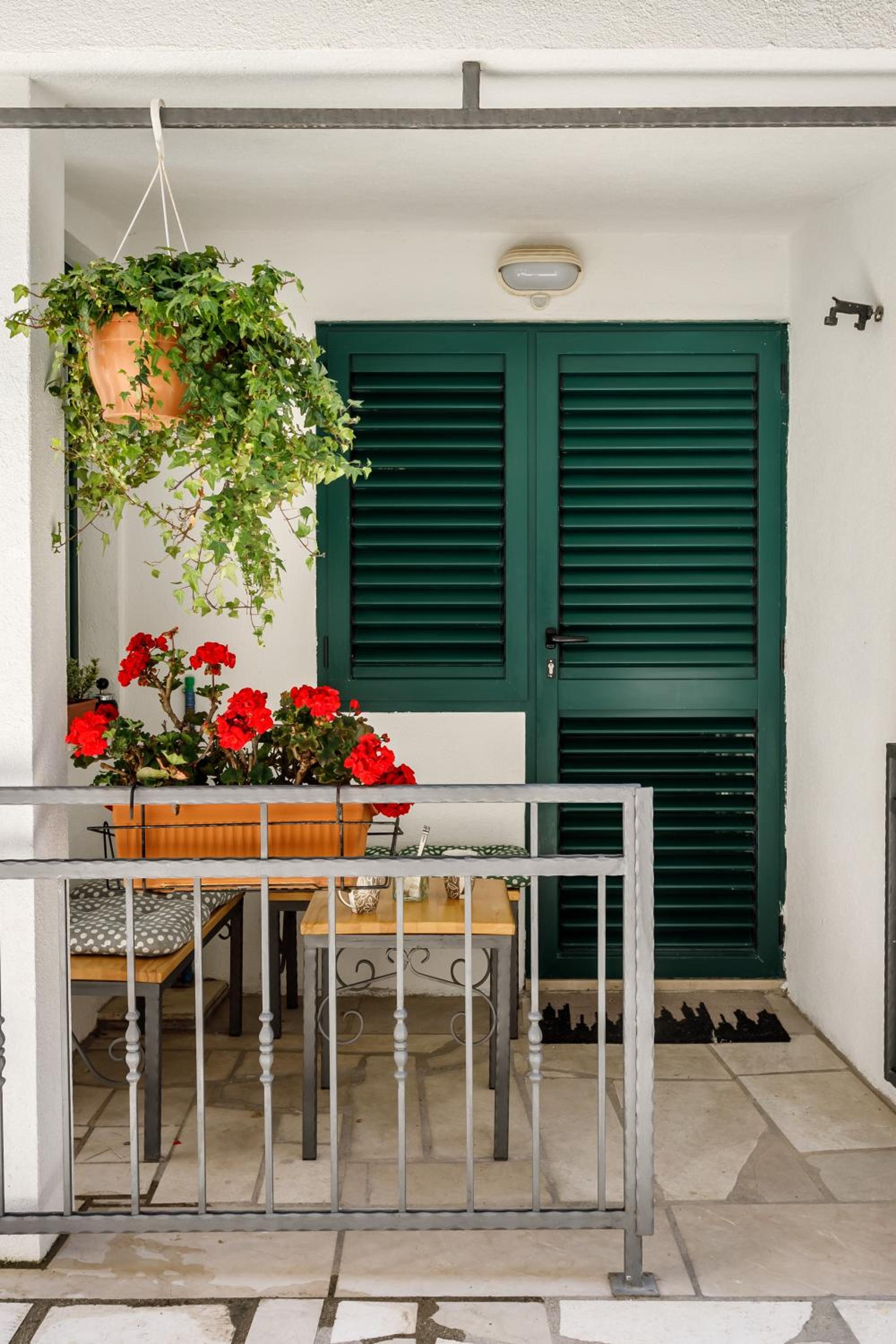 Photo 45