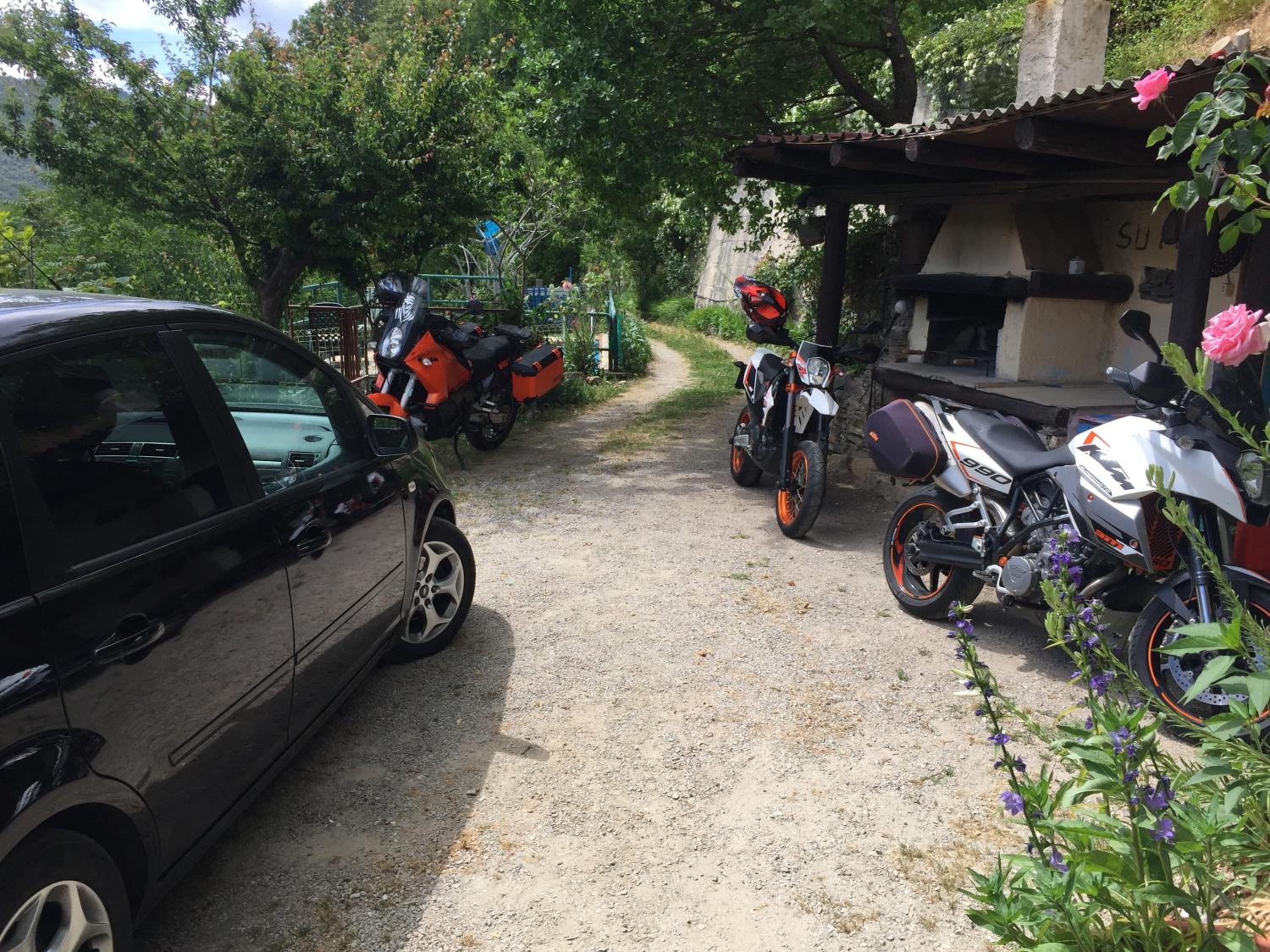 Photo 51