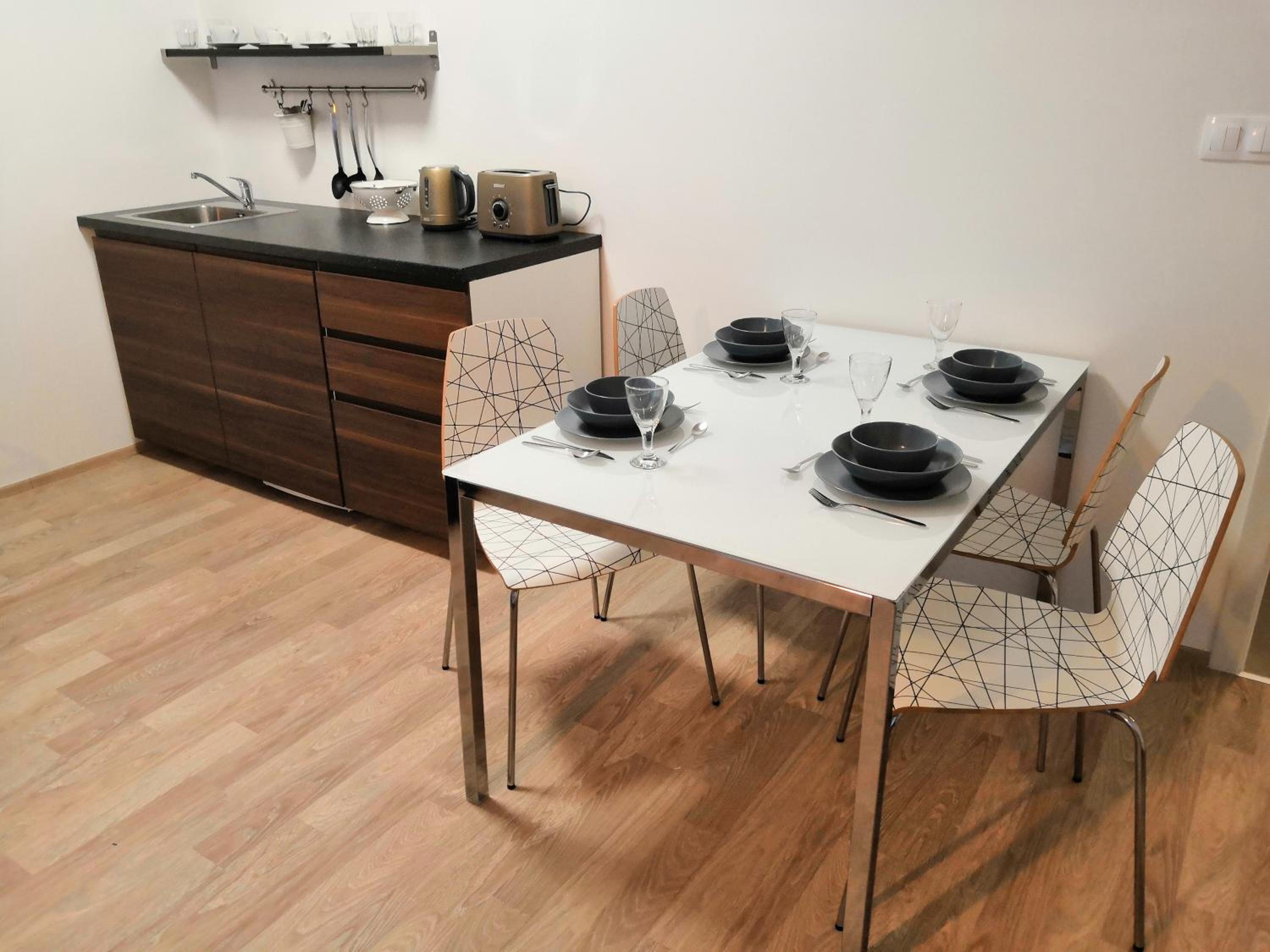 Prima Family Apartments