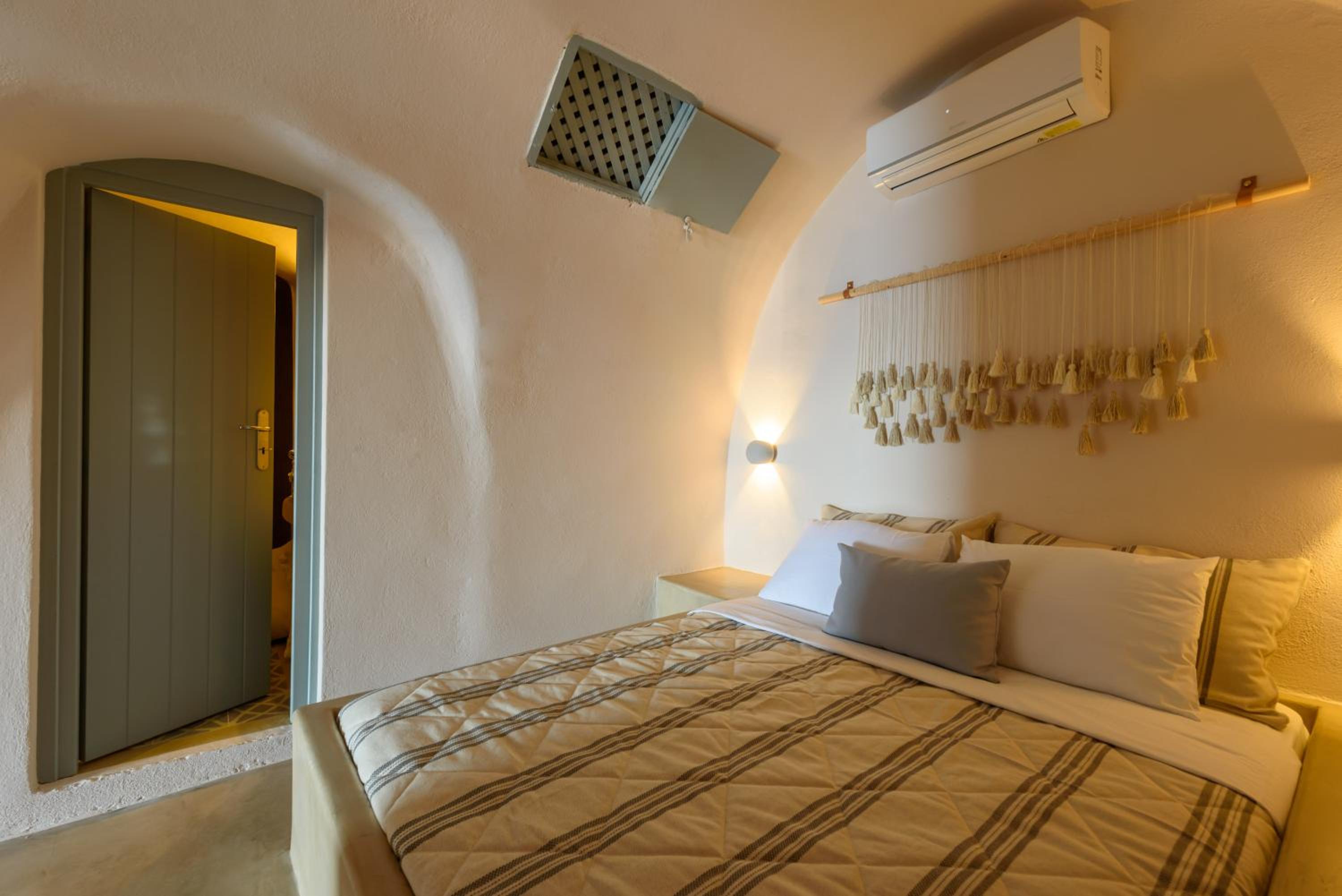 Sublime Villa & Caves