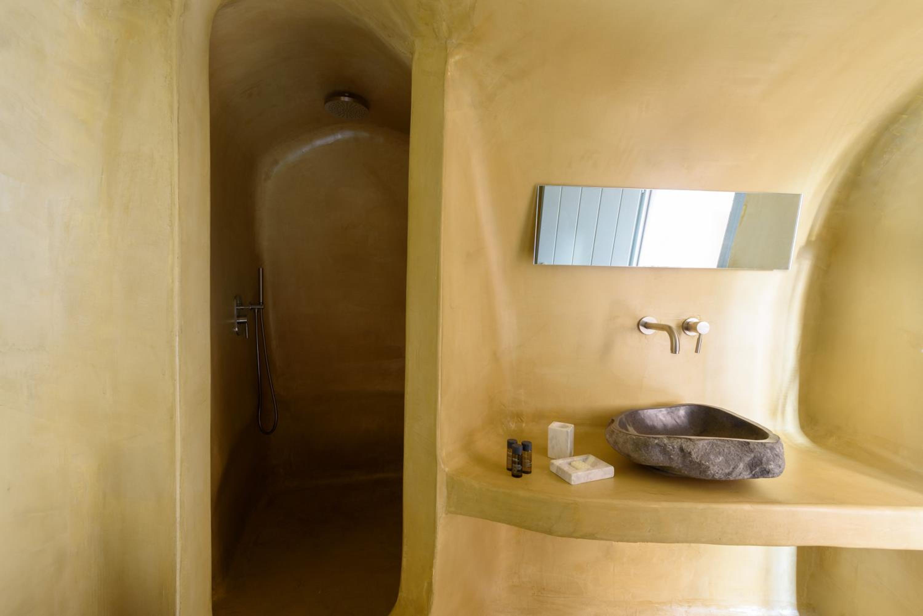 Sublime Villa & Caves