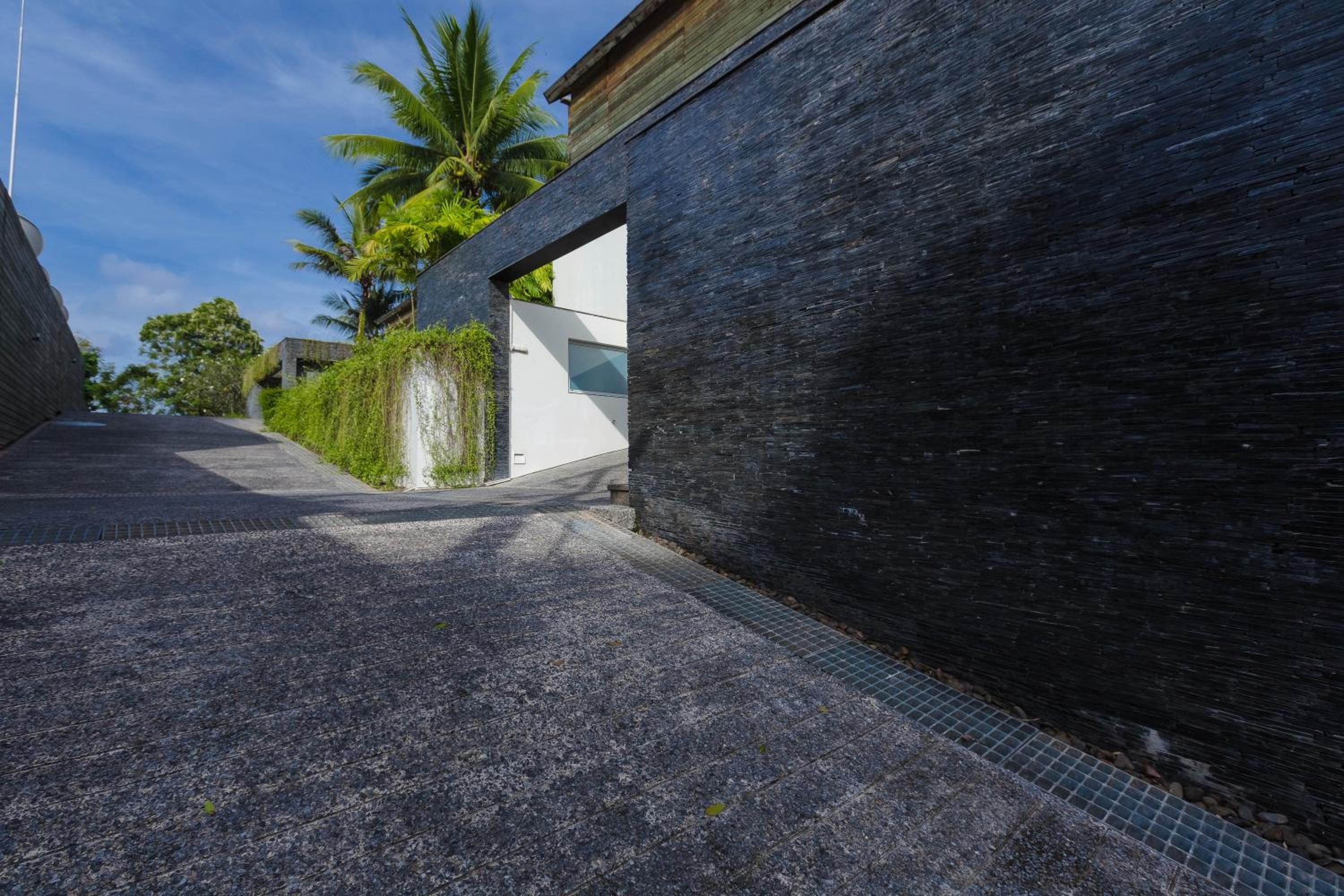 Hotel Surin Beach Oceanfront Villa with Ocean and Beach views - Image 1