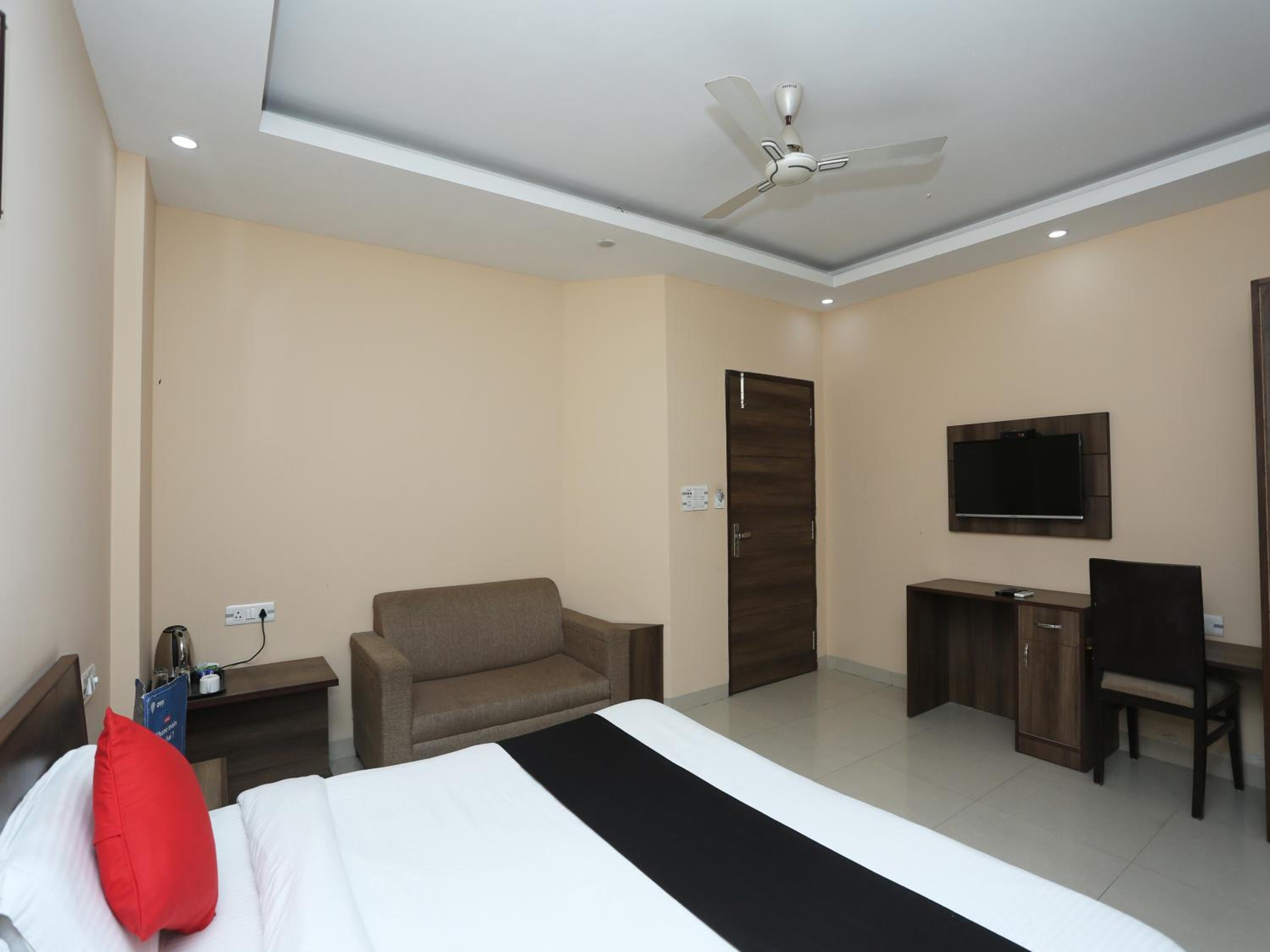 Bilberry Hotel