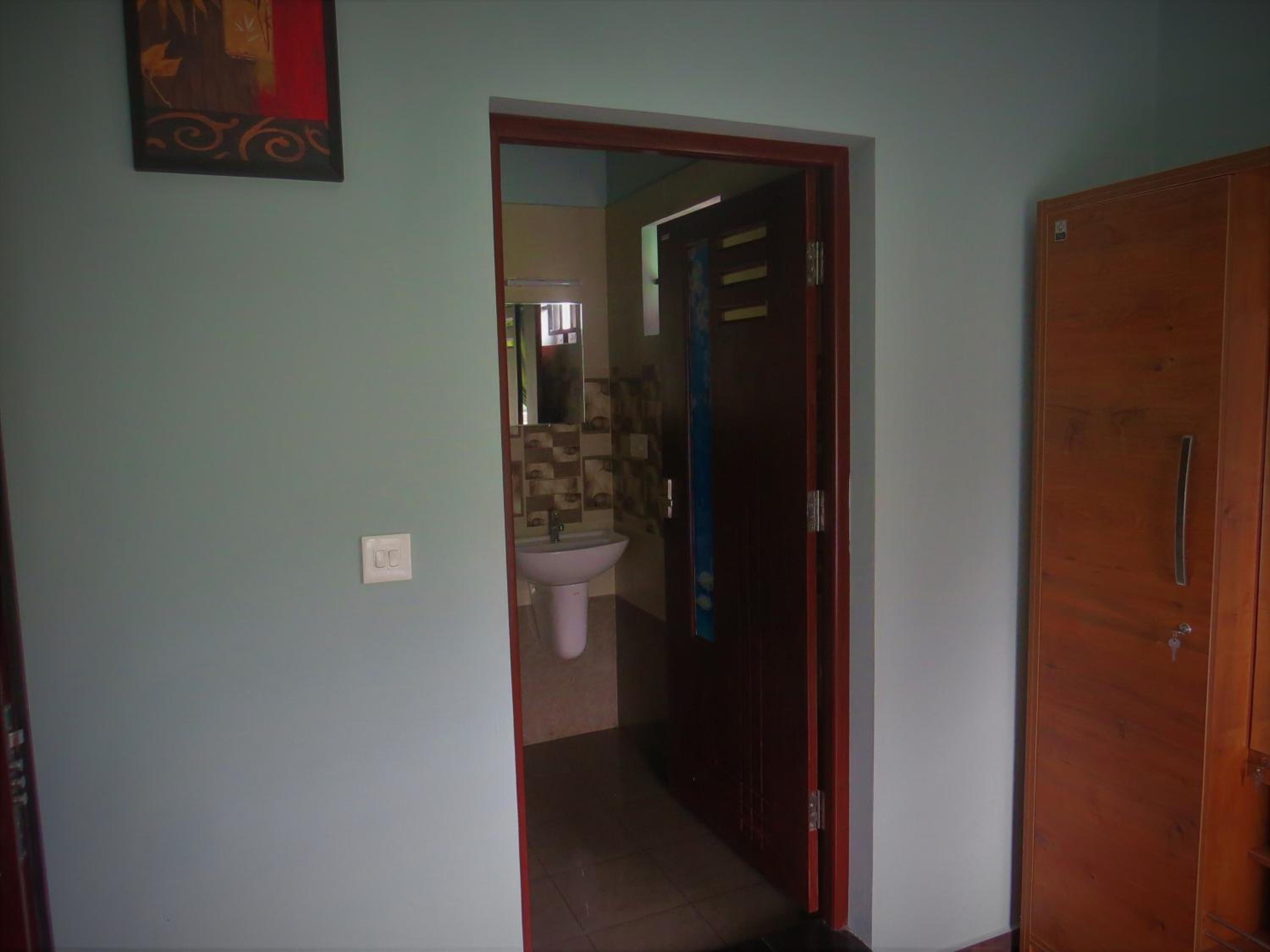 Honeybee residency Vagamon view 3
