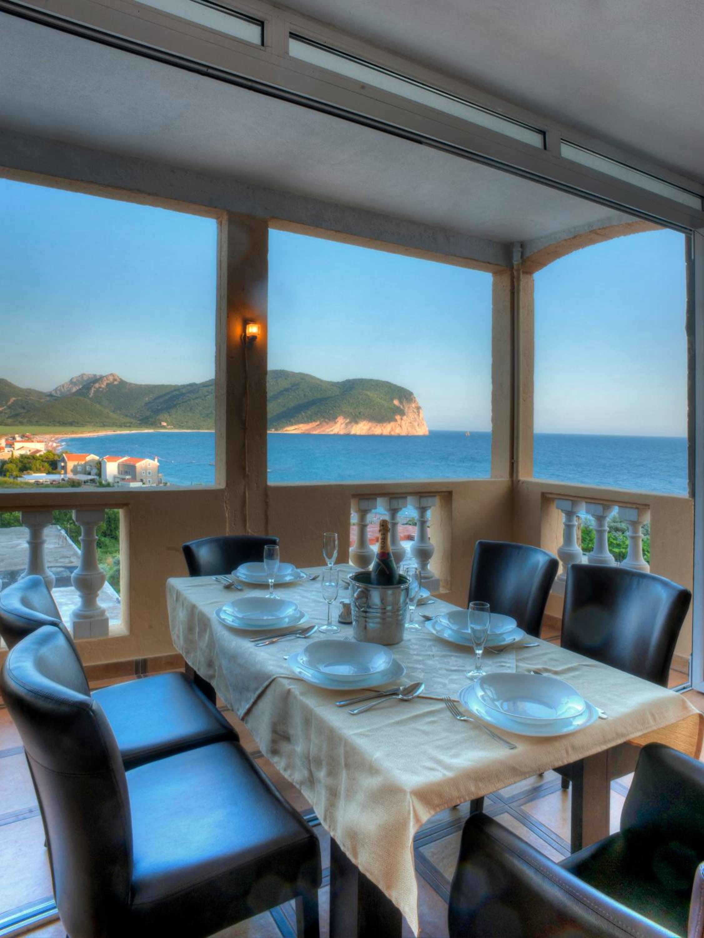Castellamare Residence