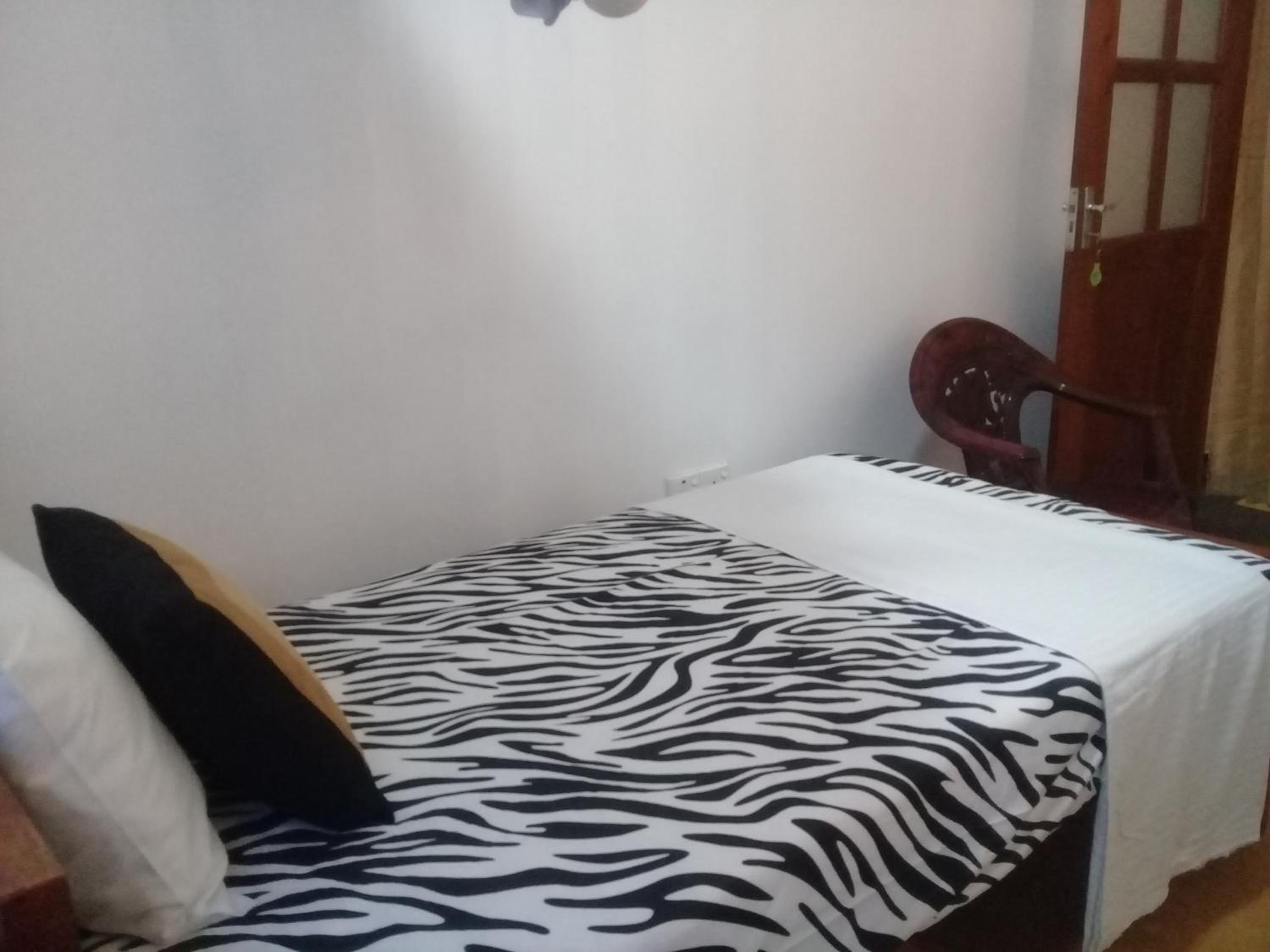 Photo 32