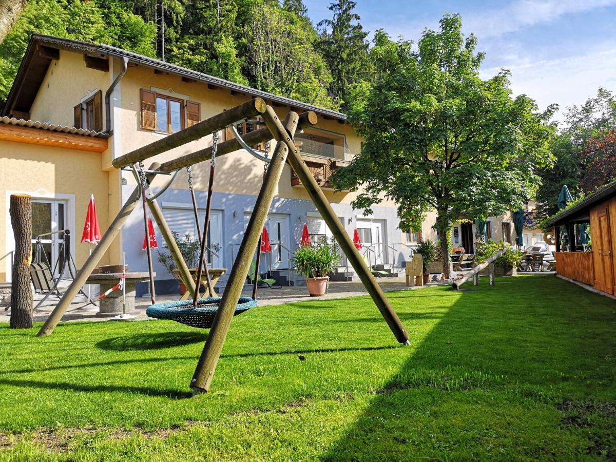children's play area