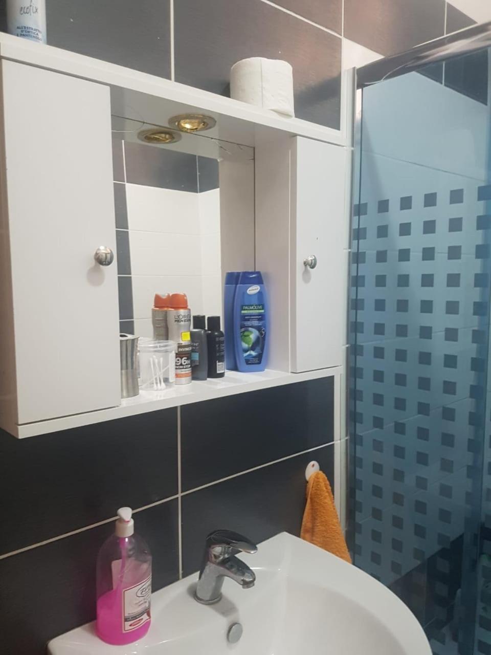 Sixth Apartment