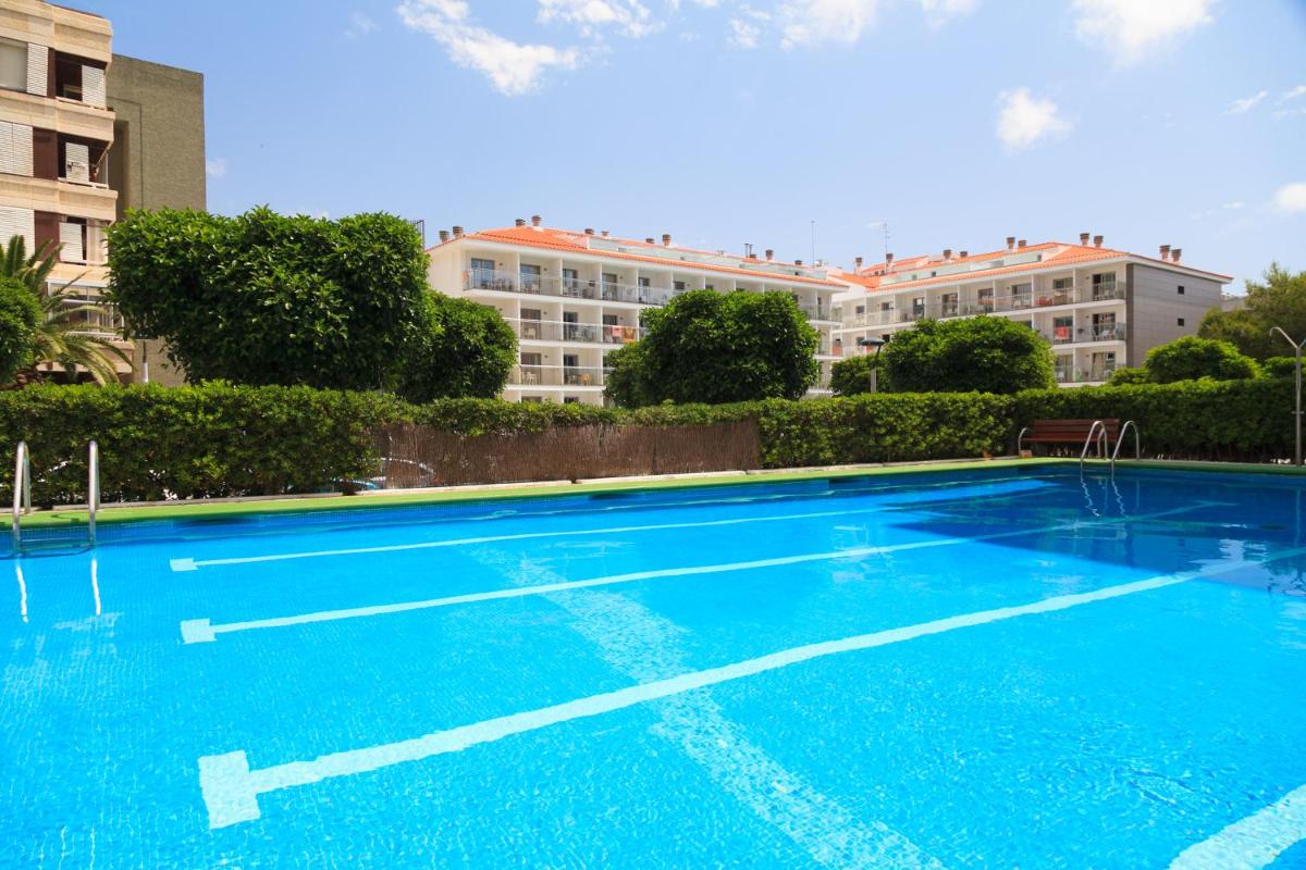 UHC Pino Alto Apartments view 2