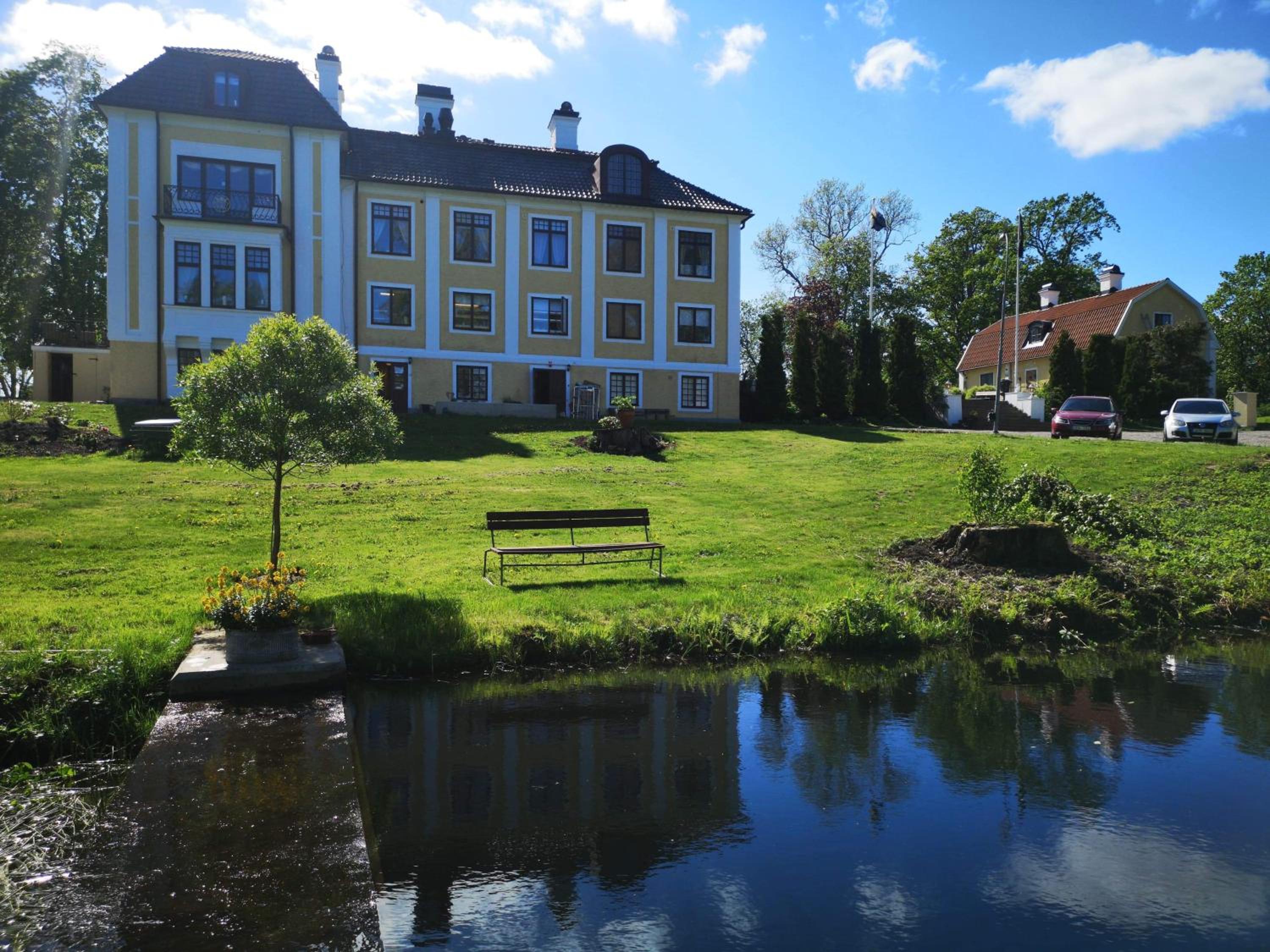 Wedevågs Herrgård