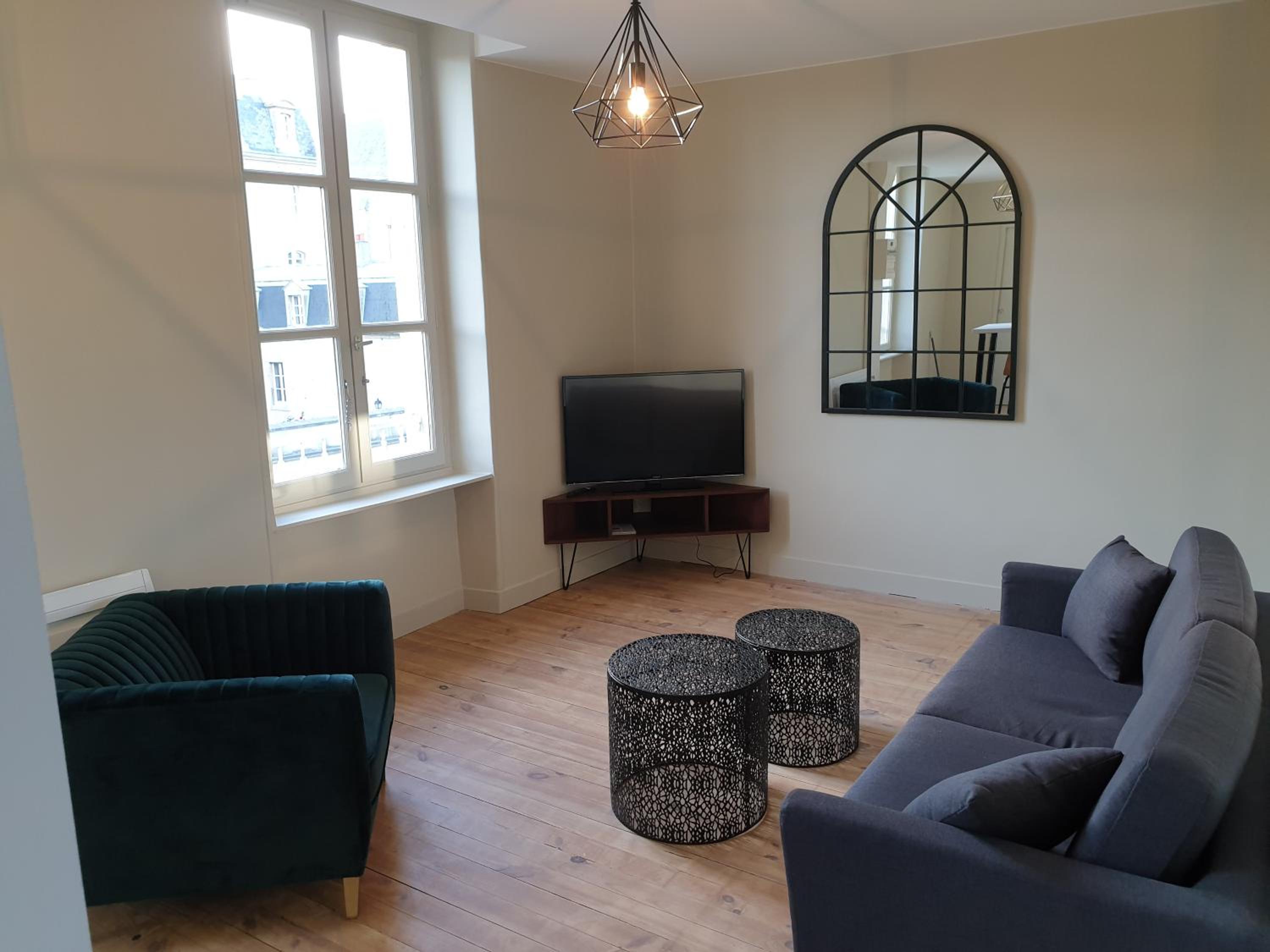 Au Loup Historic Apartments, photo 28