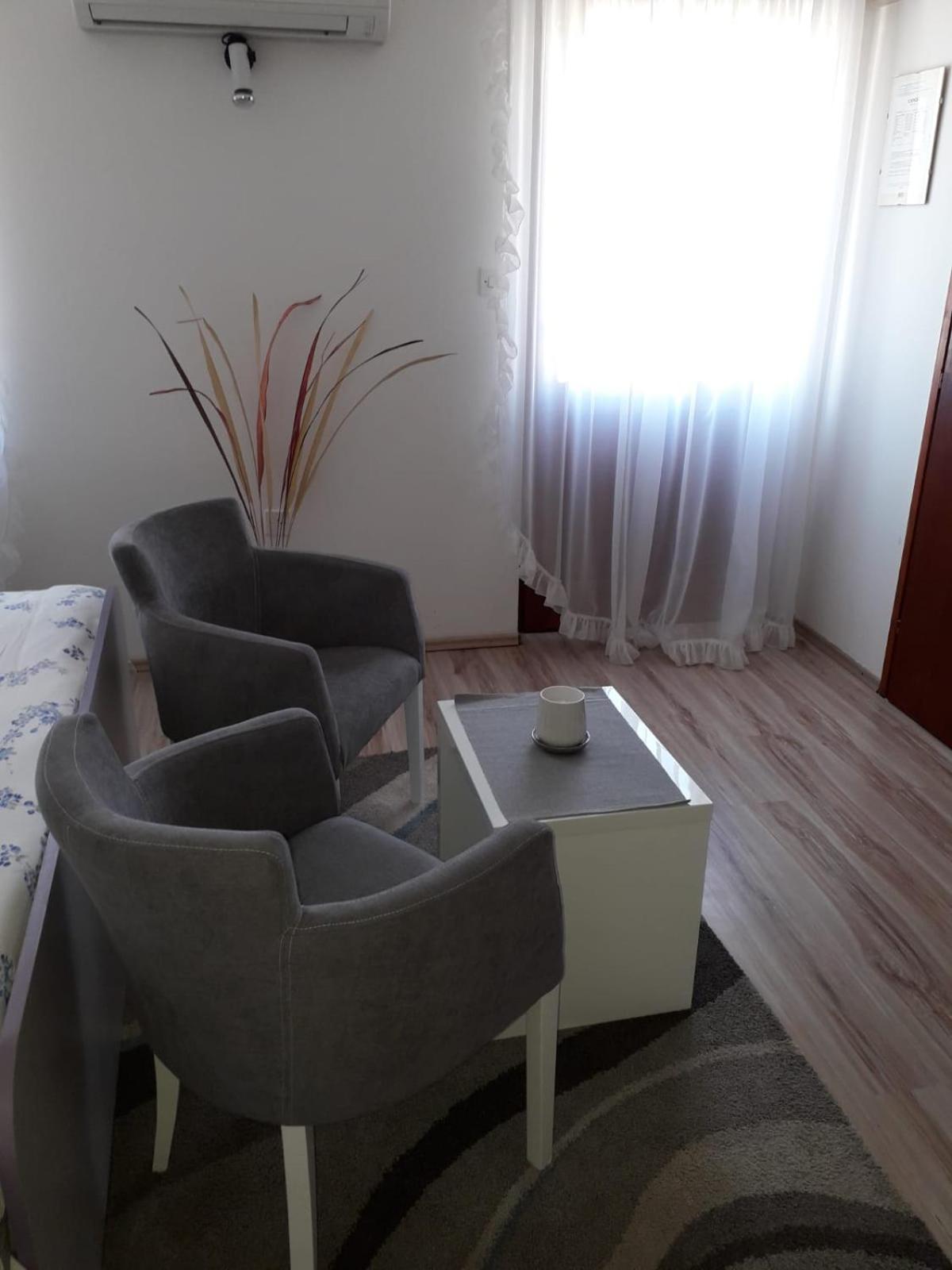 Studio Apartments Kuljiš view 5