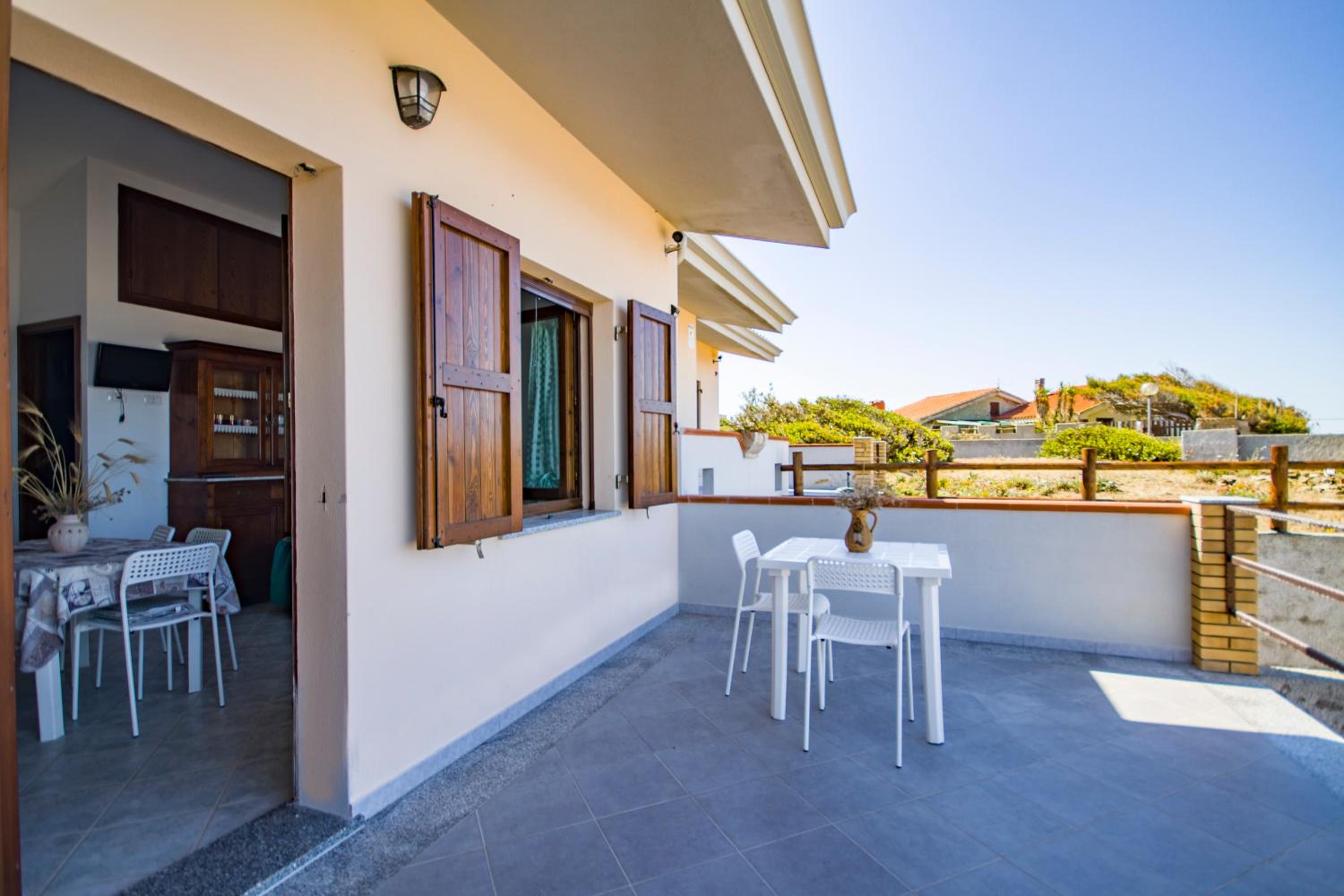 CASA VITALIA- SUPER Vista Mare-2 camere -Giardino-BBQ - WiFi FREE-Parcheggio IUNP5732