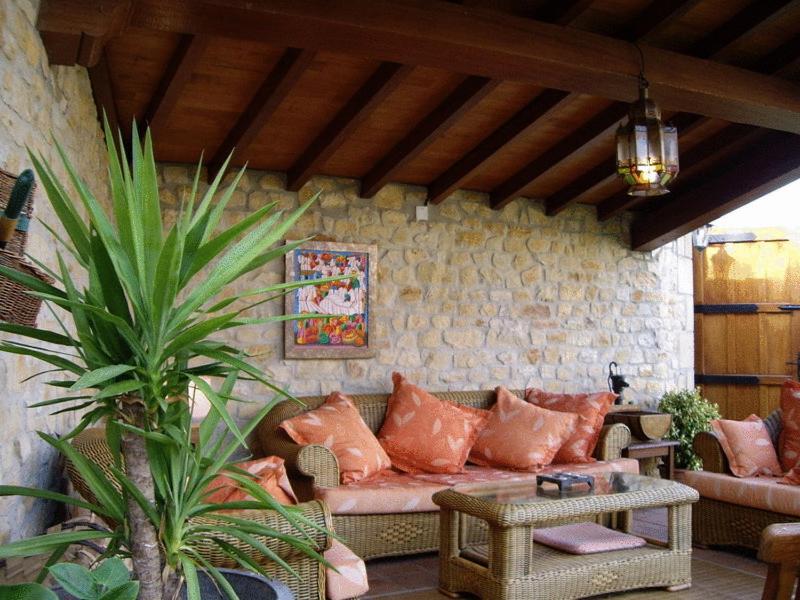 outdoor BBQ area