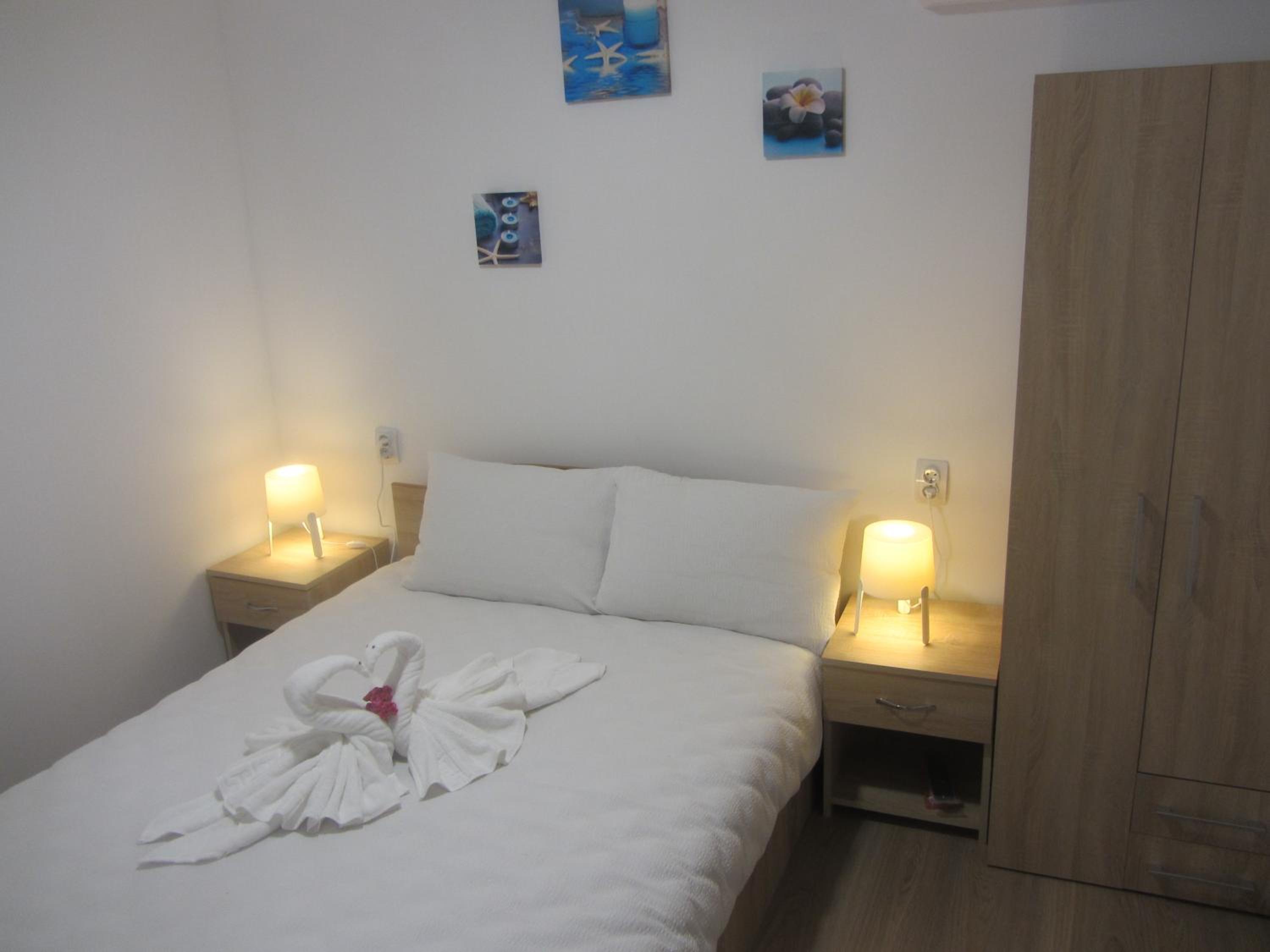 Photo 42