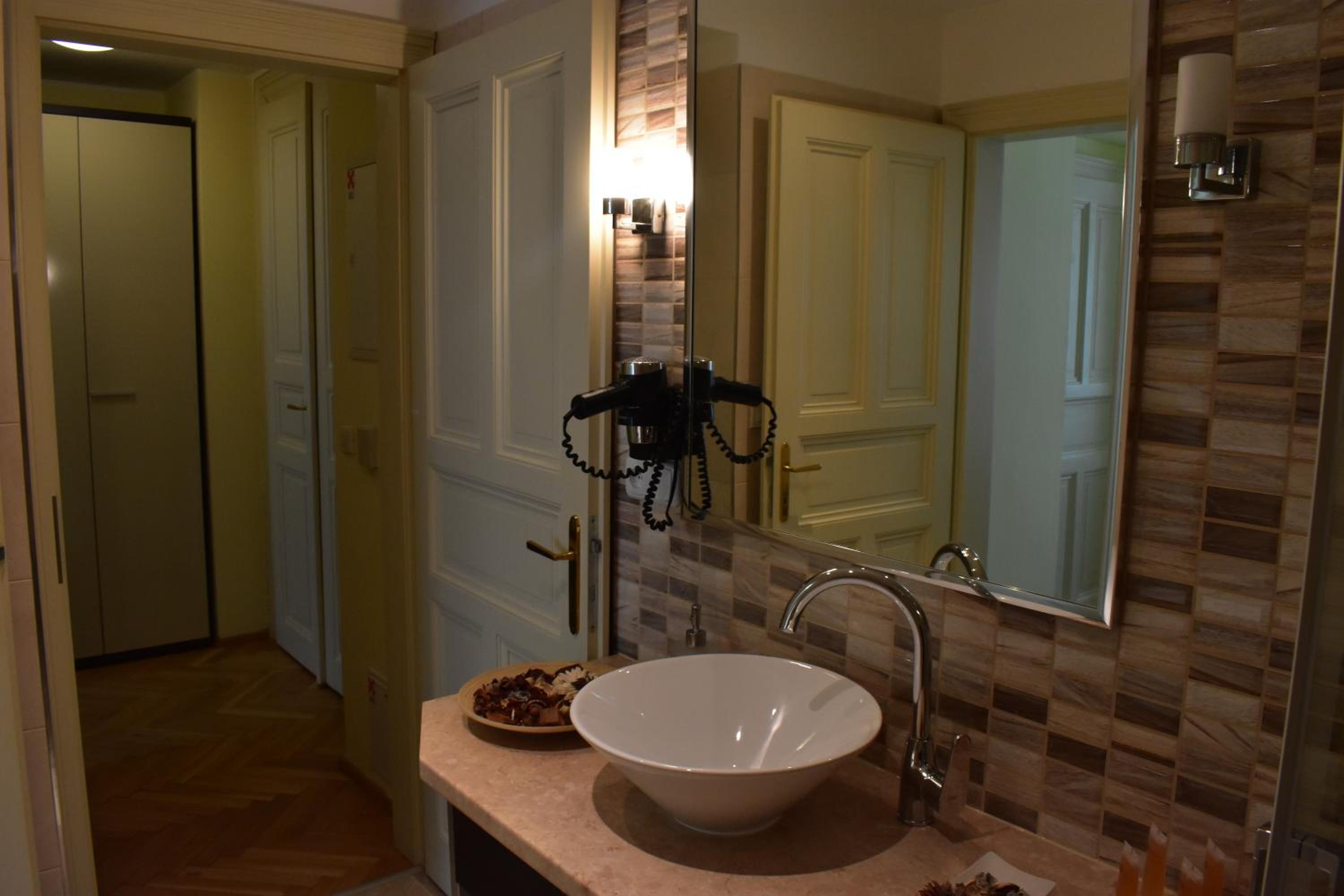 Apartment Vikroria - Hálkova 5