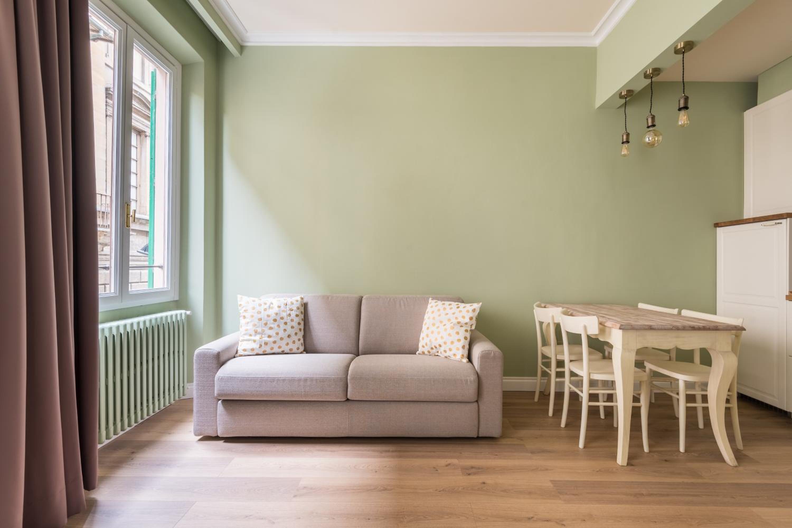 Proconsolo Adapartment Collection