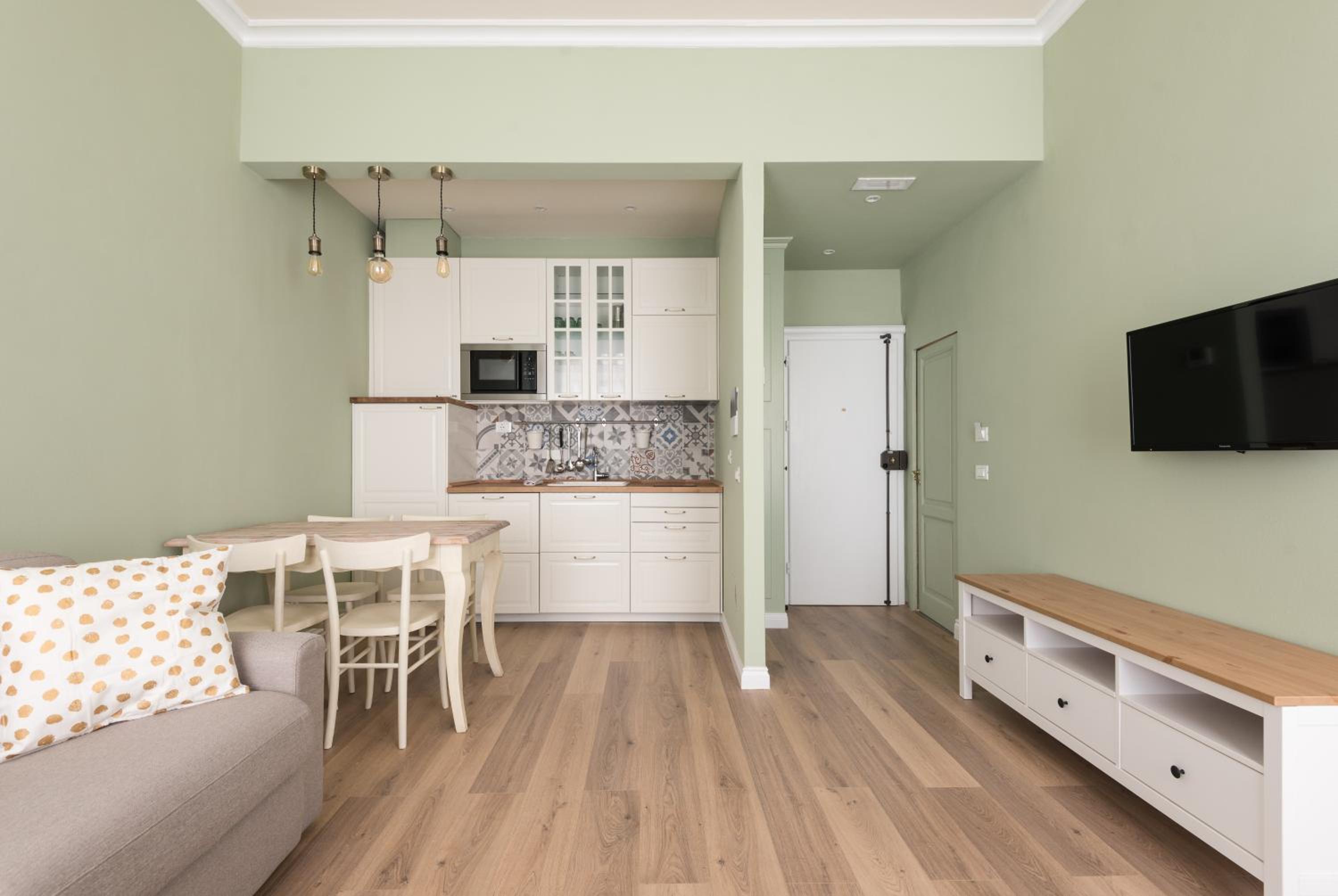 Proconsolo Adapartment Collection