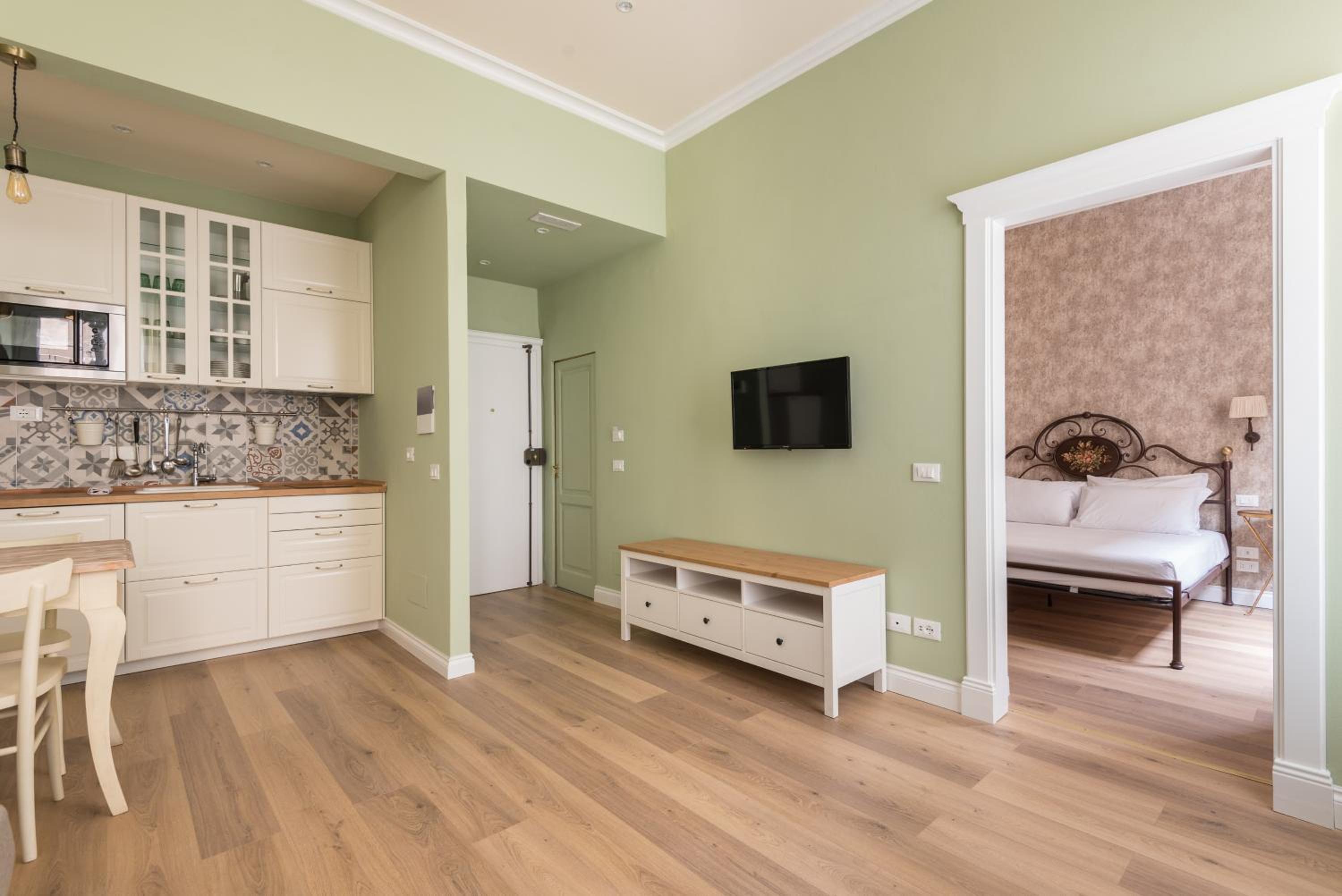 Proconsolo Adapartment Collection