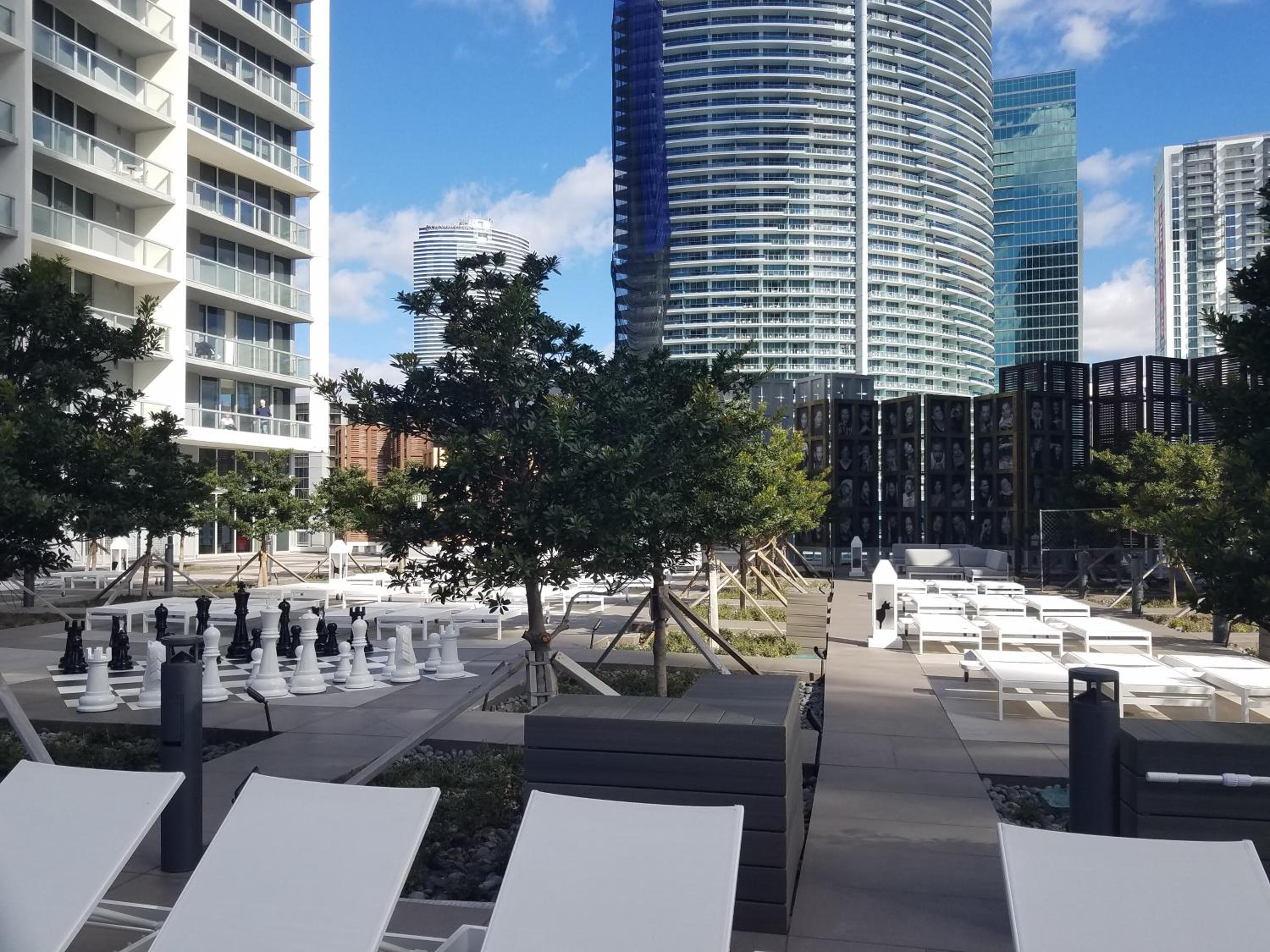 Iconbrickell