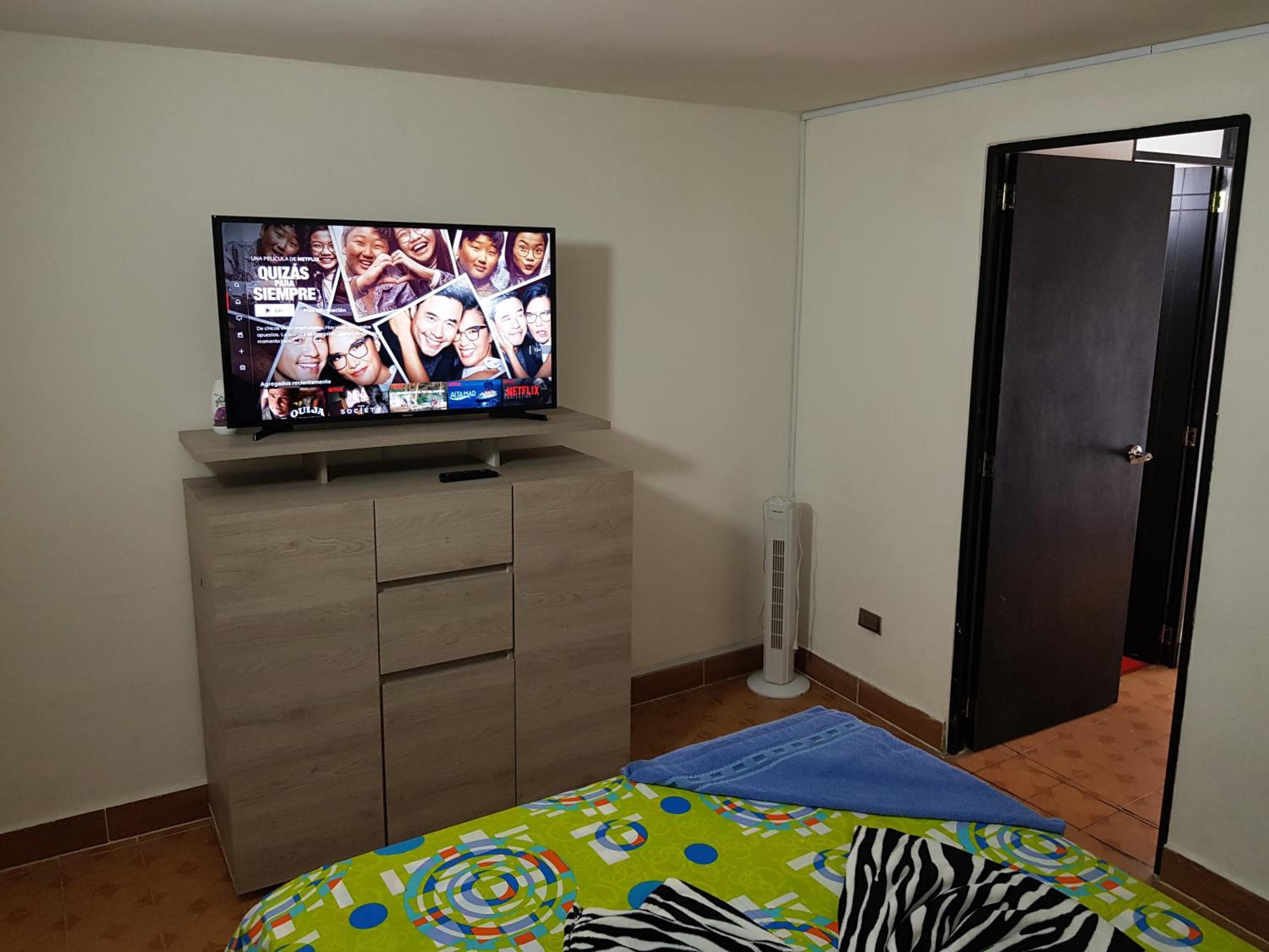 New Cozy Apartment in the Poblado, San Lucas view 4