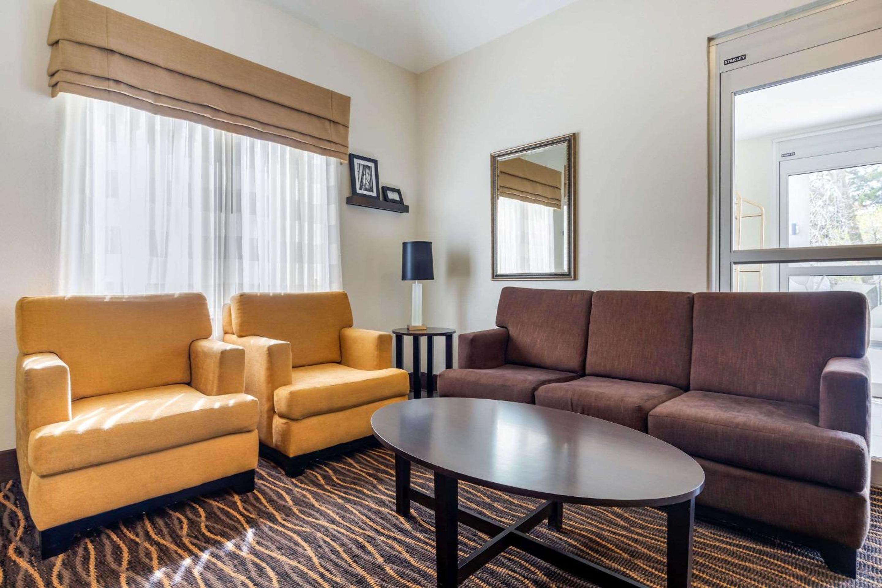 Sleep Inn near Great Lakes Naval Base view 4