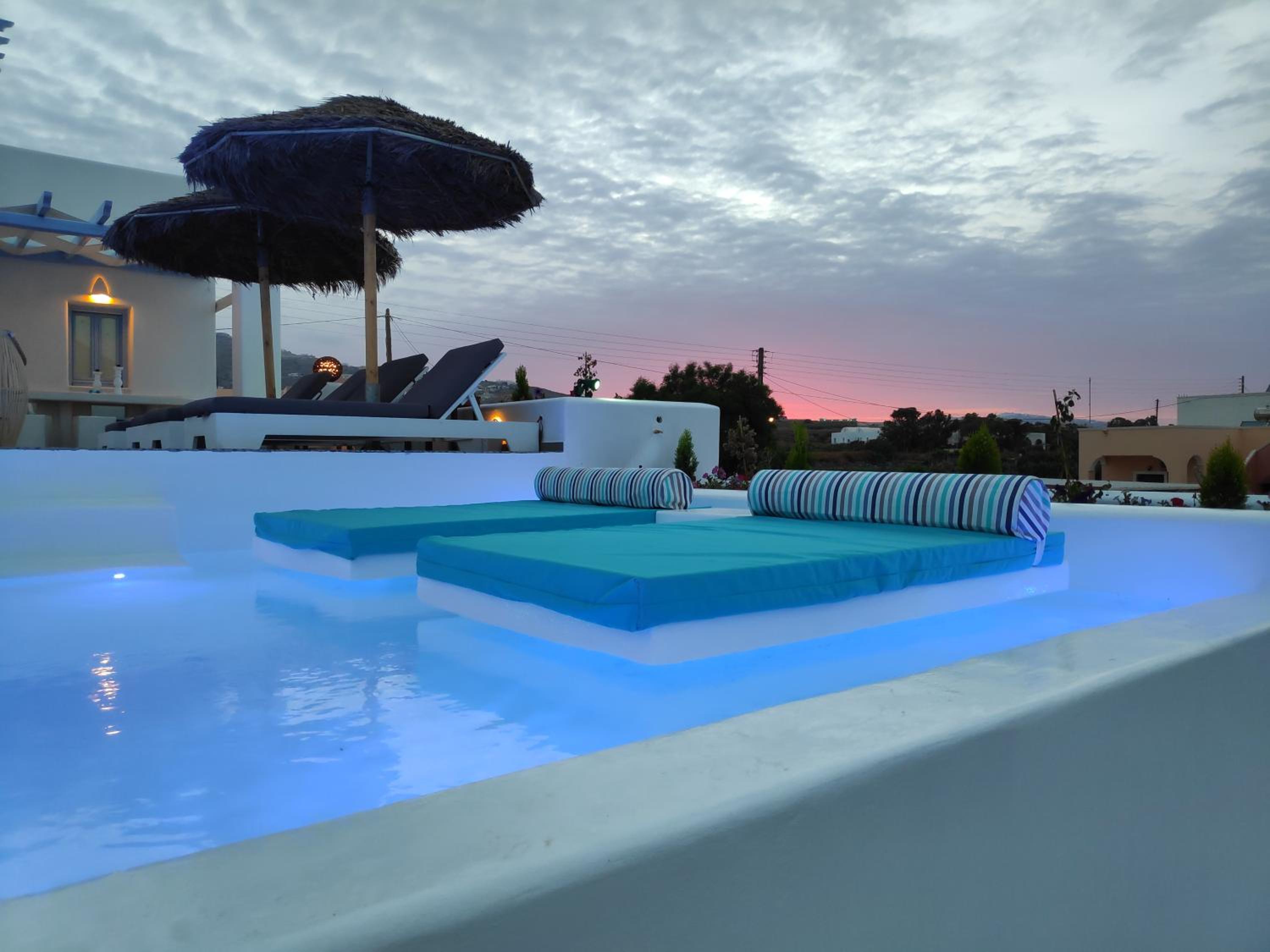 Santoxenia luxury villa