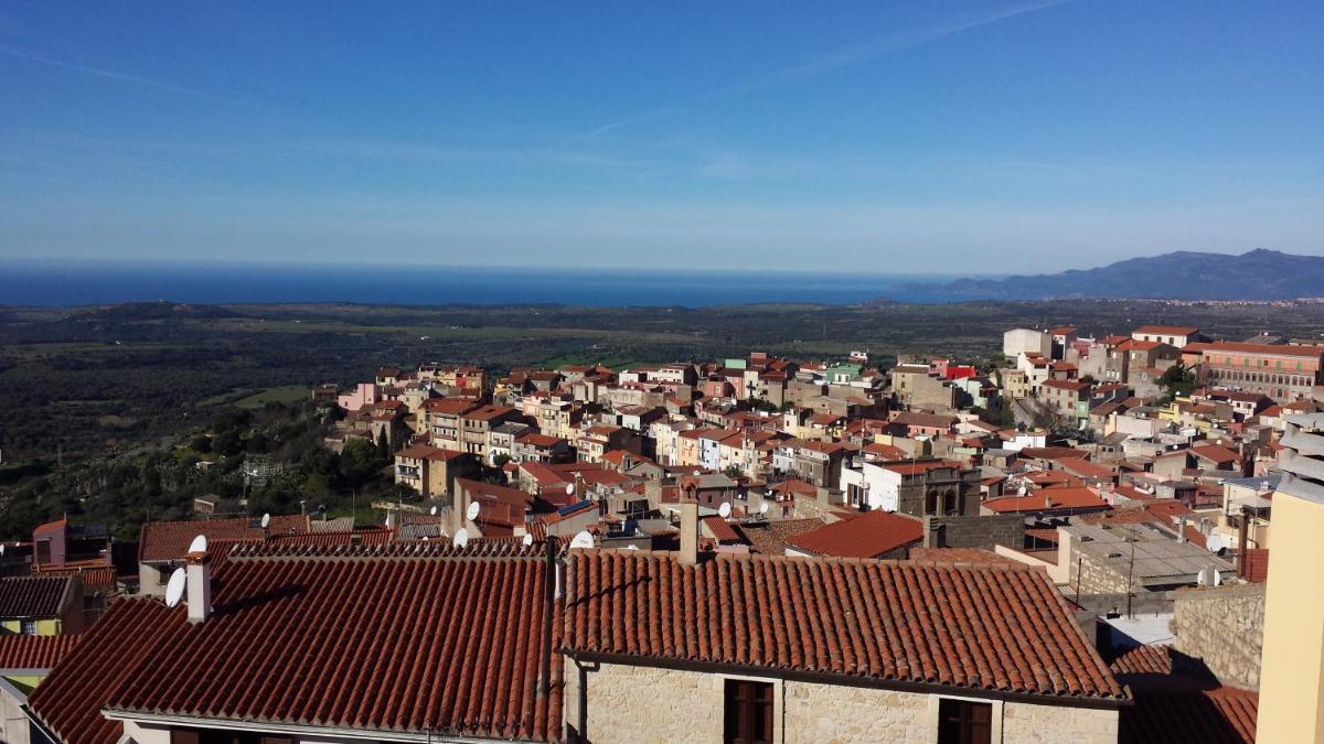DOMO TIA ROSINA (I.U.N. P3203) view 2