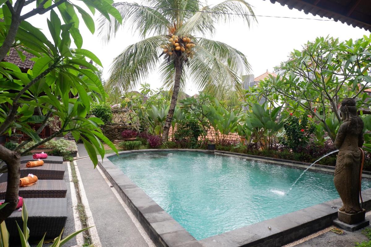 Budi House Bungalows view 5