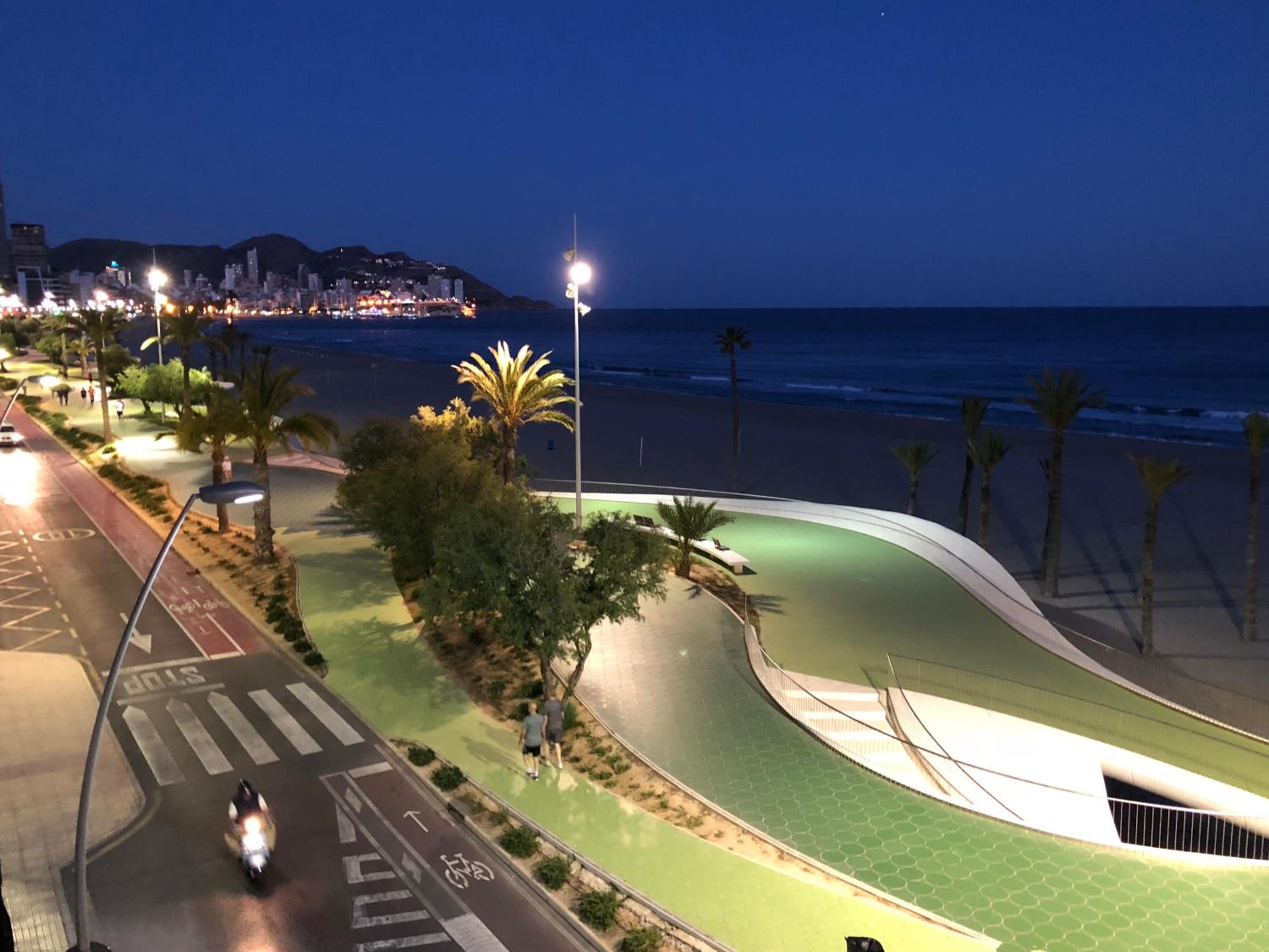 GR LUXURY APARTMENT FIRST LINE BEACH view 4
