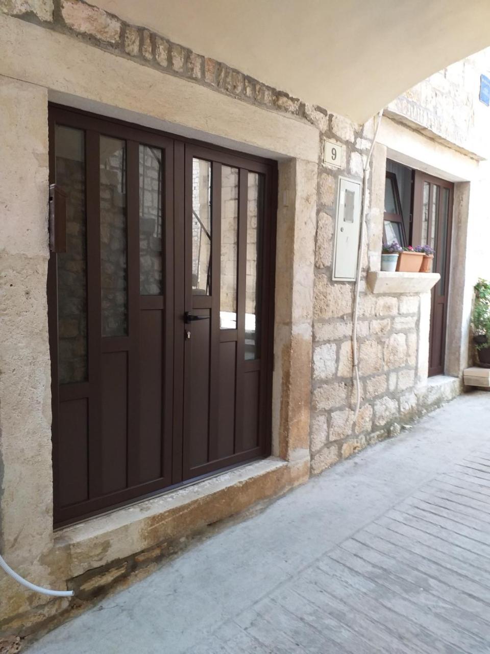 Apartments Ljubica