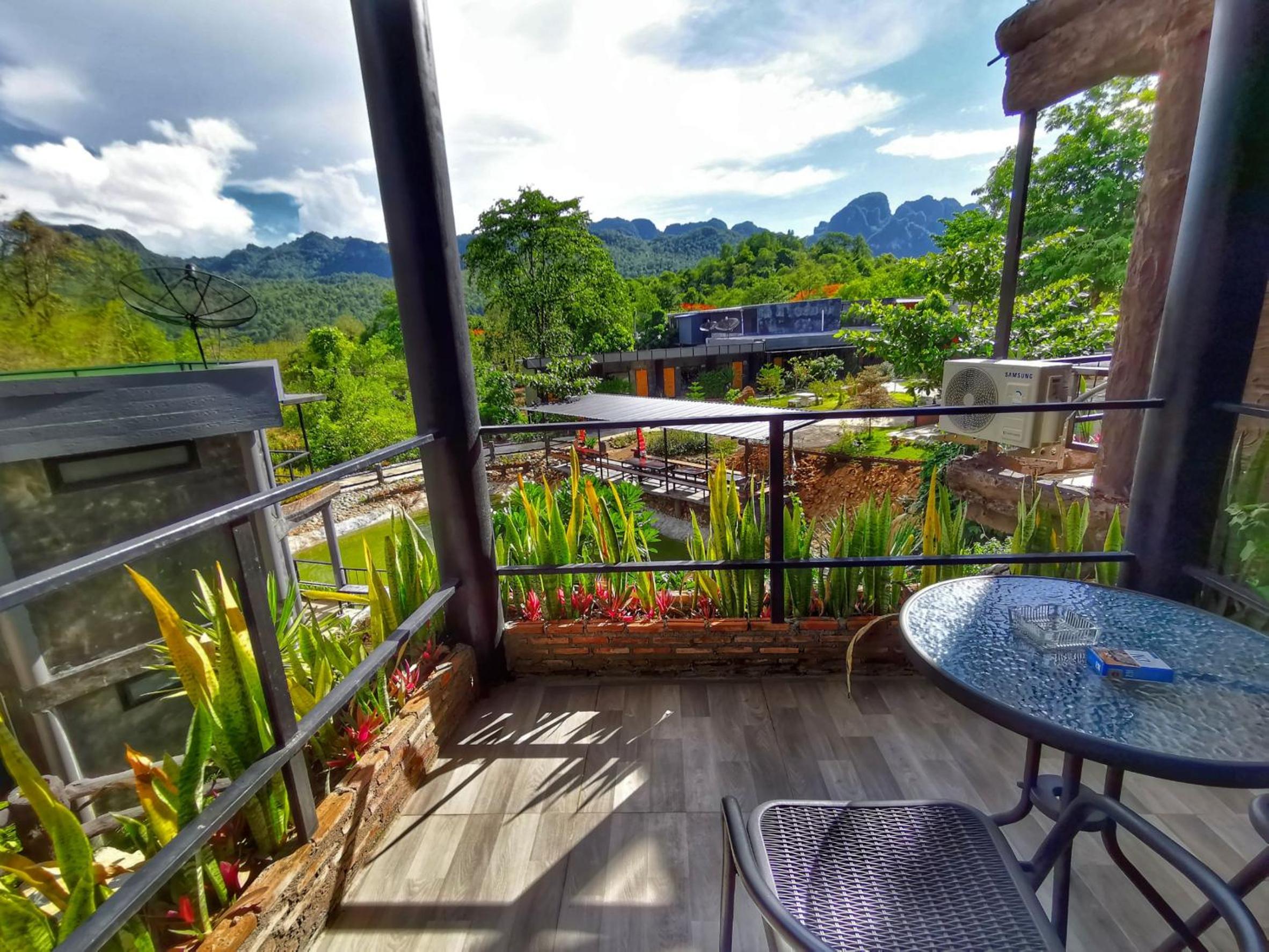 Keeree Loft Resort คีรีลอฟท์รีสอร์ท