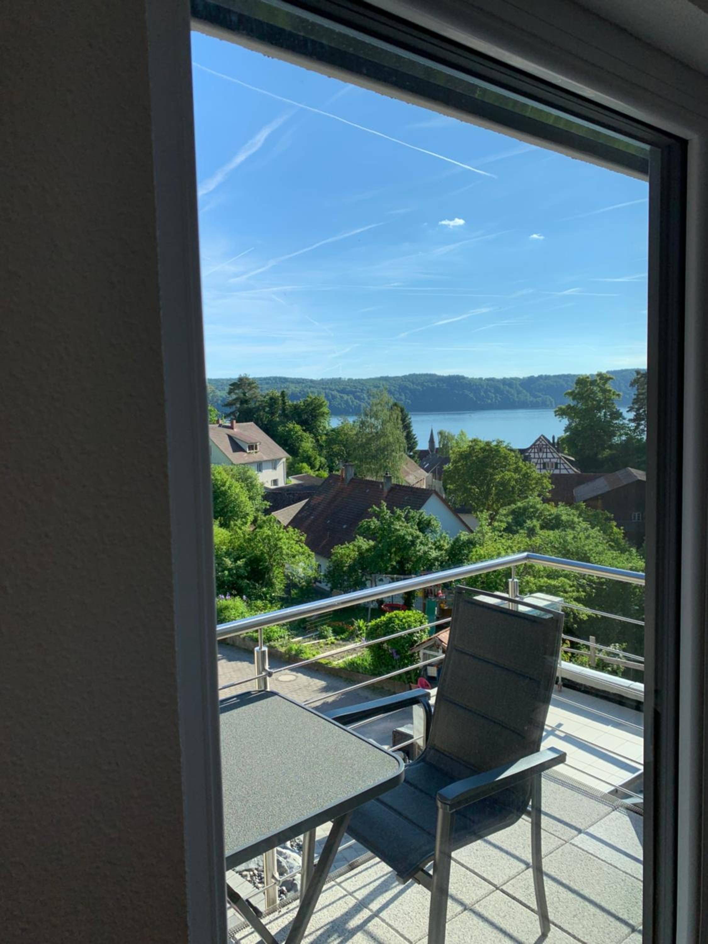 Silvias Ferienwohnung - Apartment mit Seeblick am Uferpark Überlingen, Bodensee view 3
