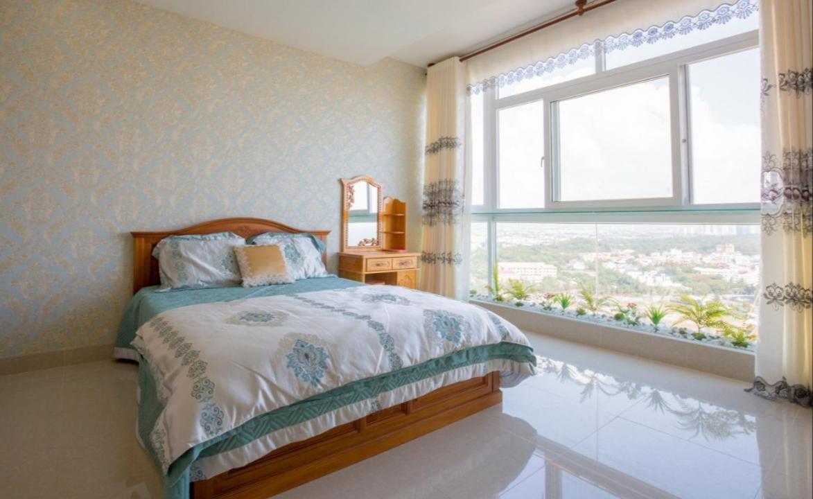 The Grand Condotel