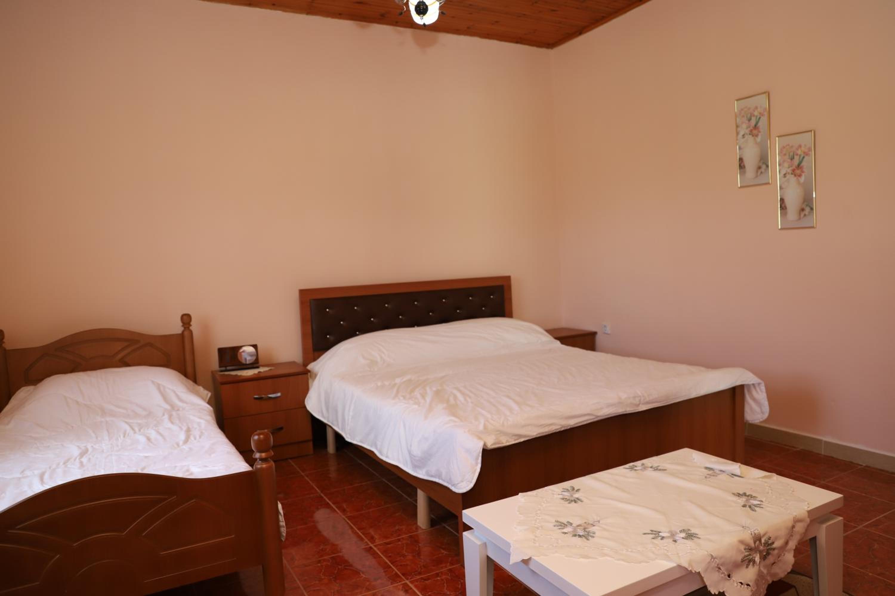 Guest House Pashollari