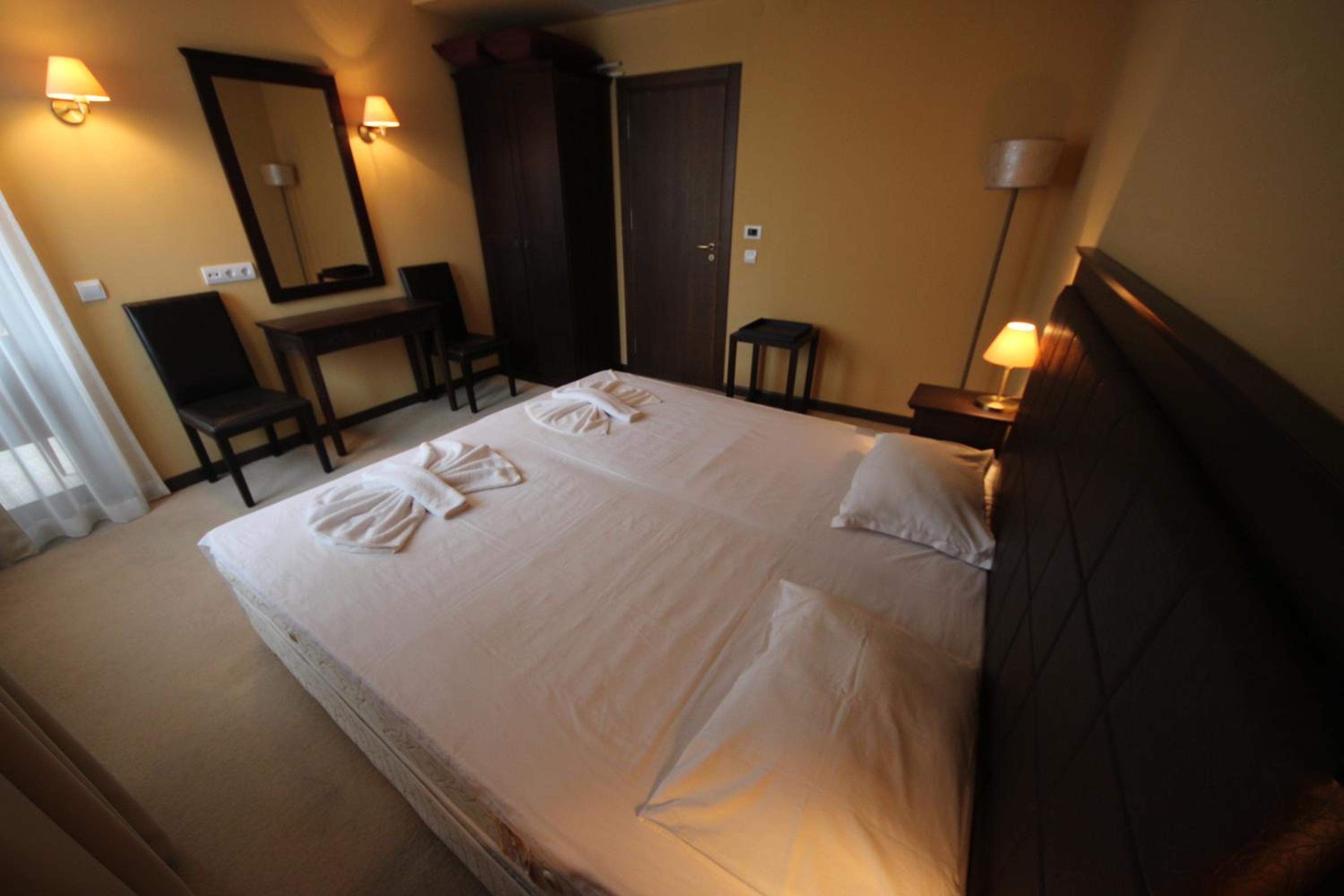 Menada Apartments in Royal Beach