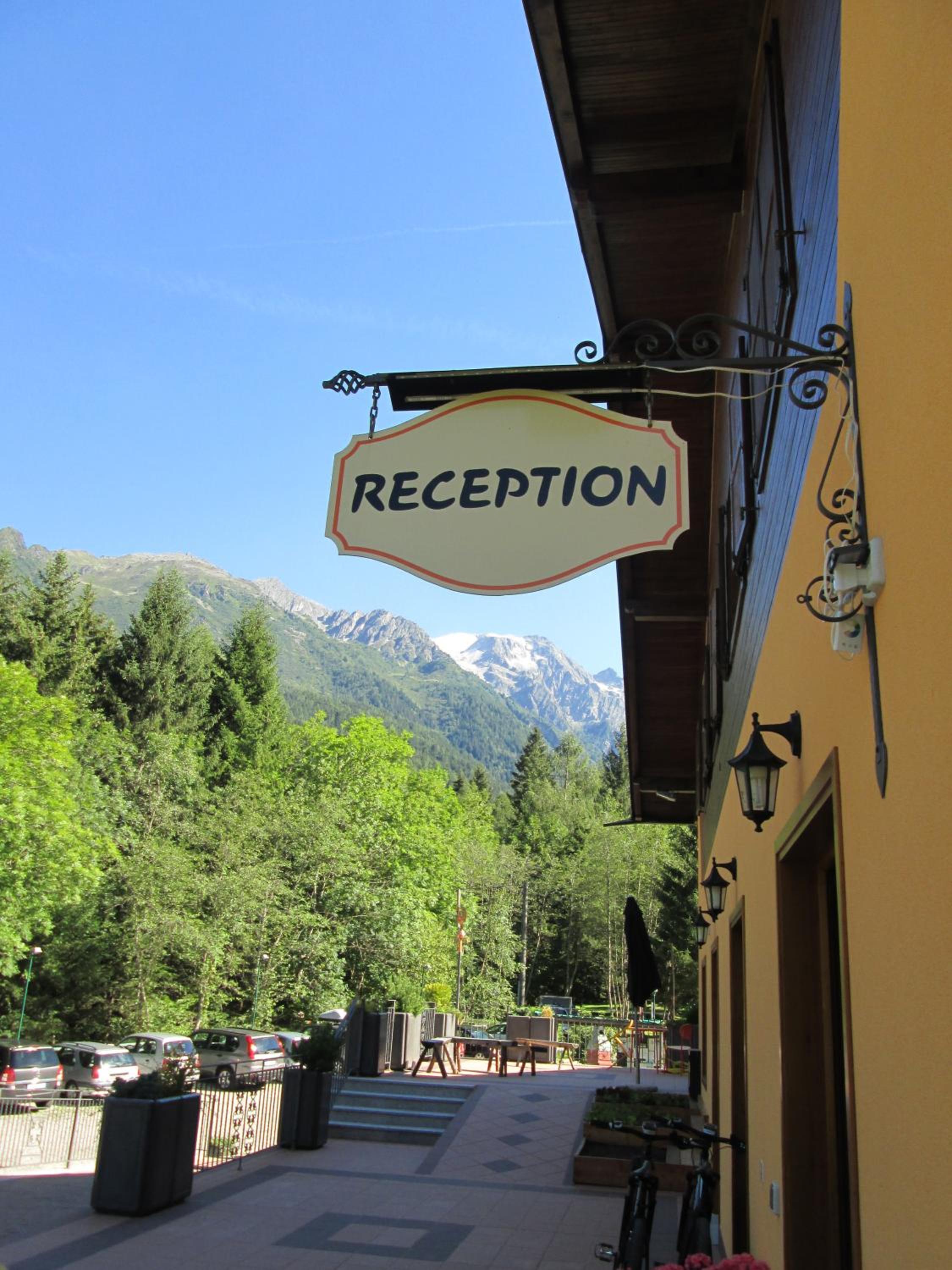 Chalet Presanella