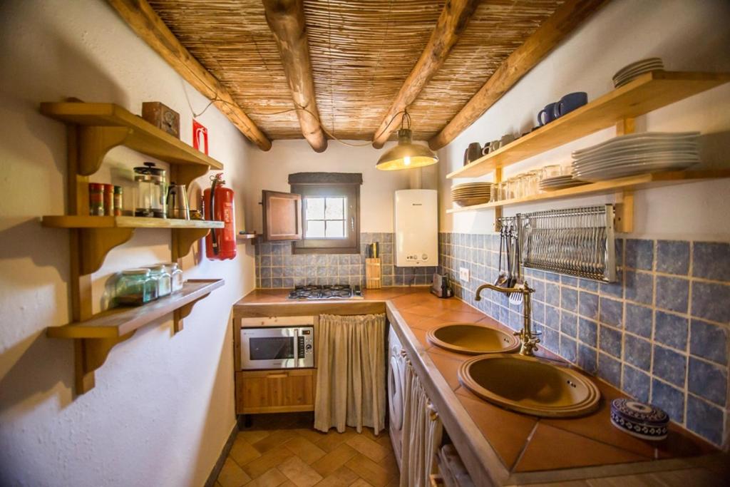 Casa con encanto en Alájar- El Bosque mágico de Alájar photo 3