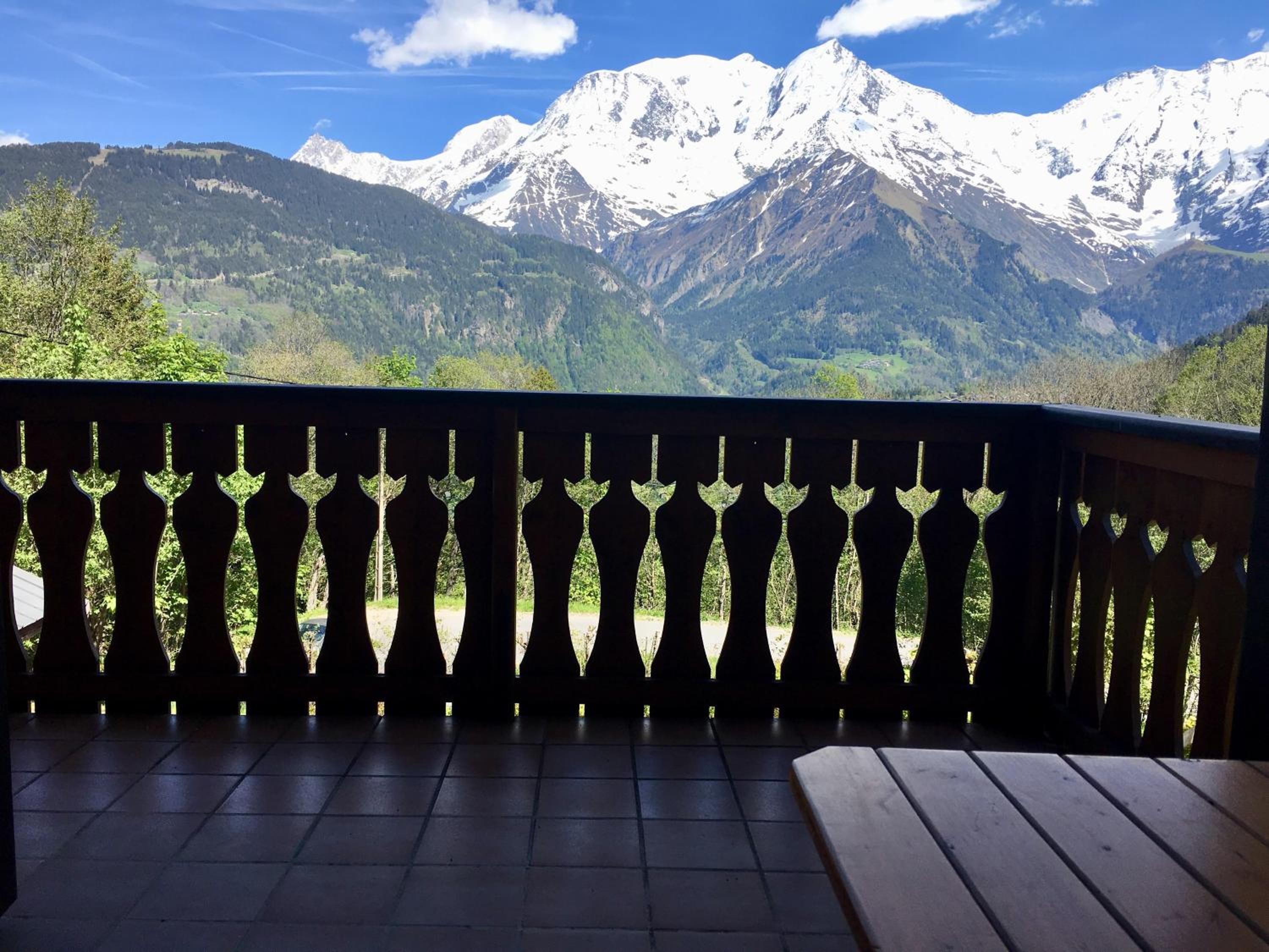 Chalet du Meilly view 3