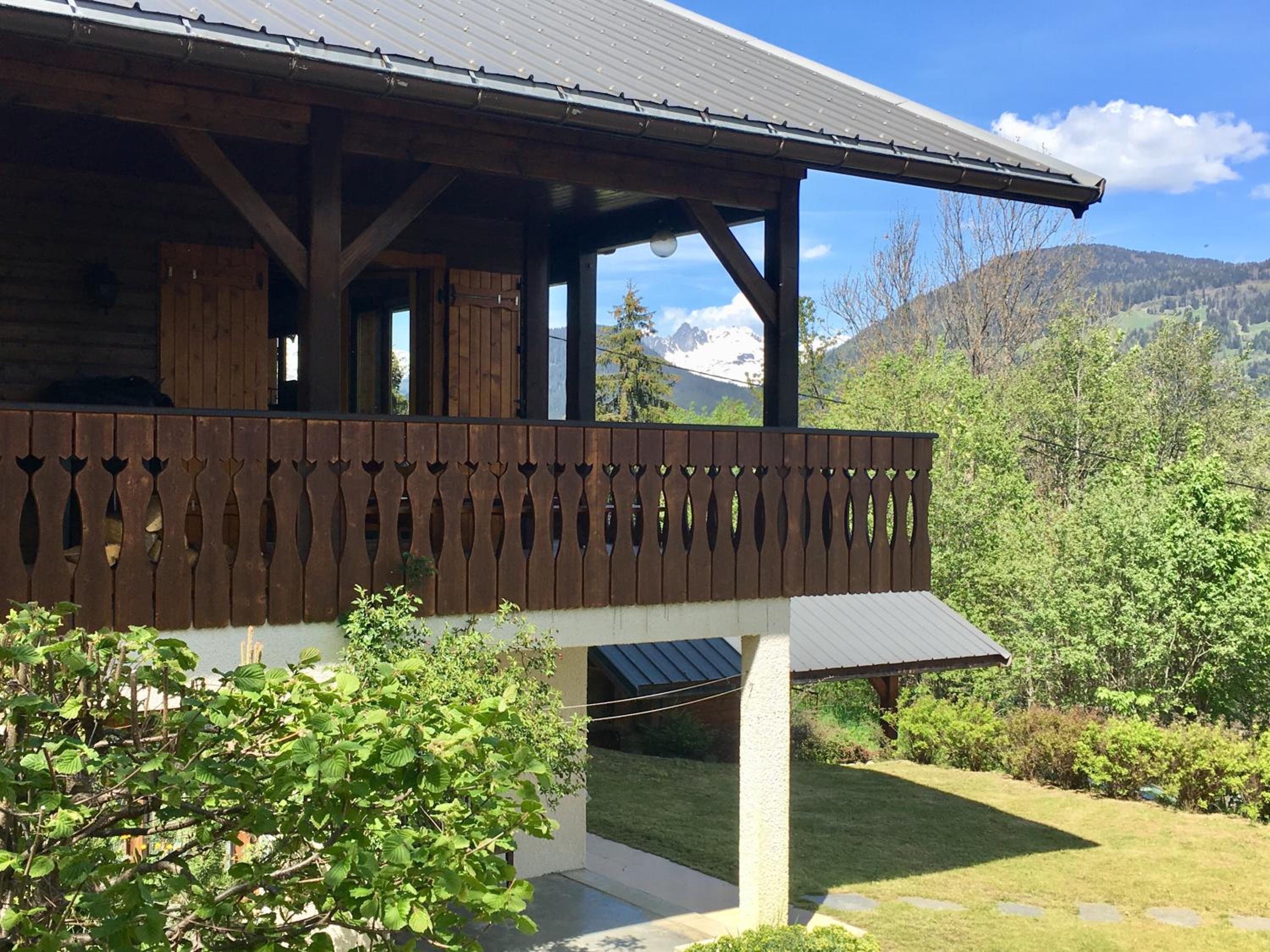 Chalet du Meilly view 5