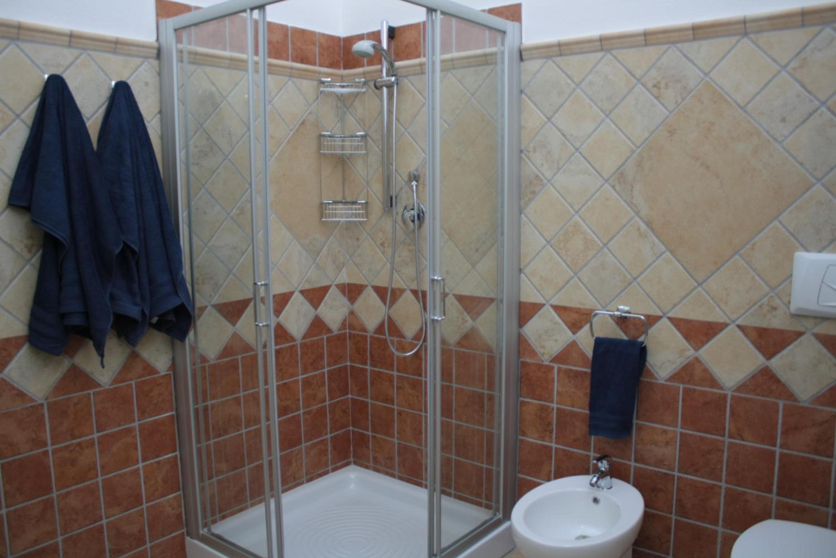 Luigi Apartments&Rooms